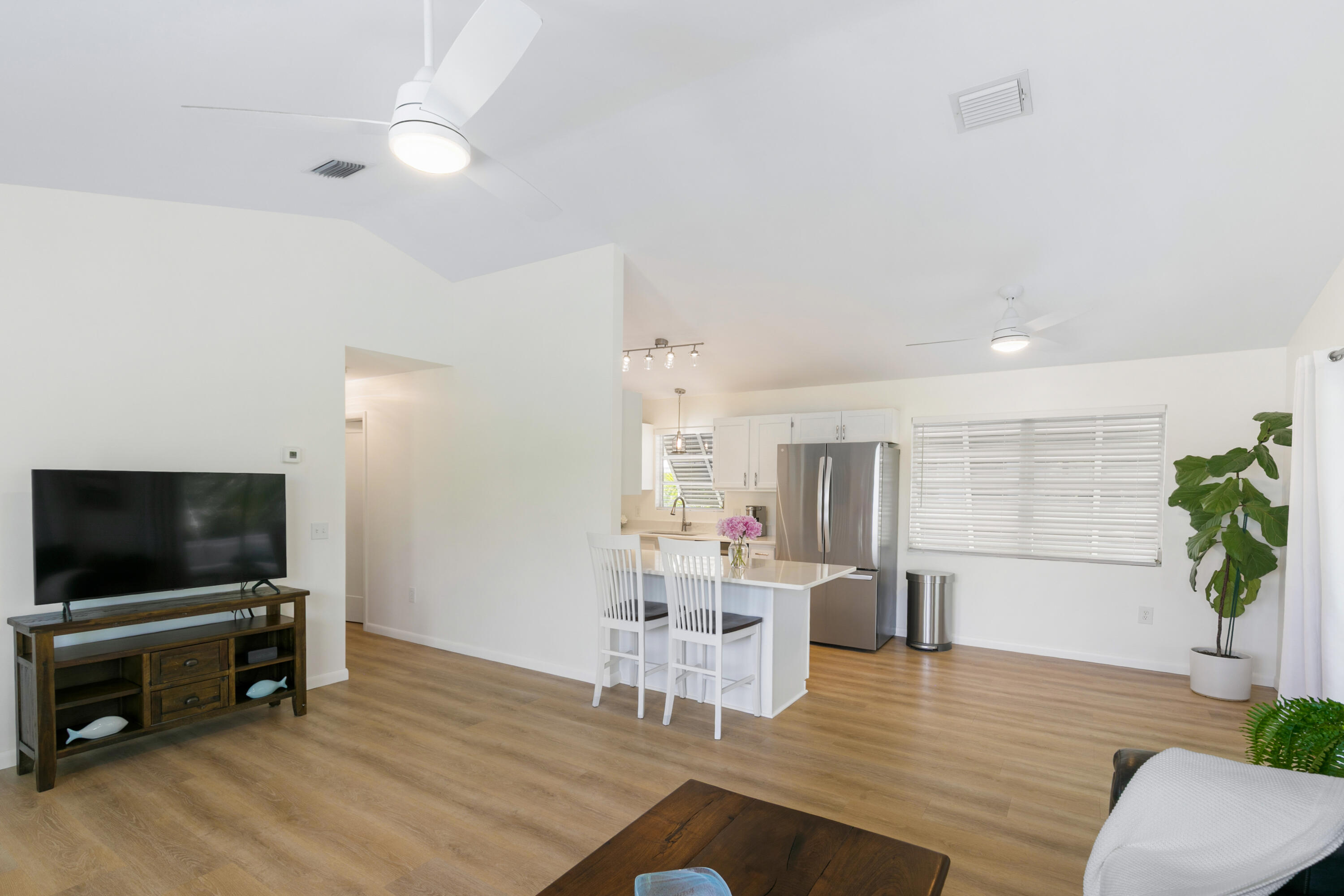 24740 Park Drive Property Photo 16