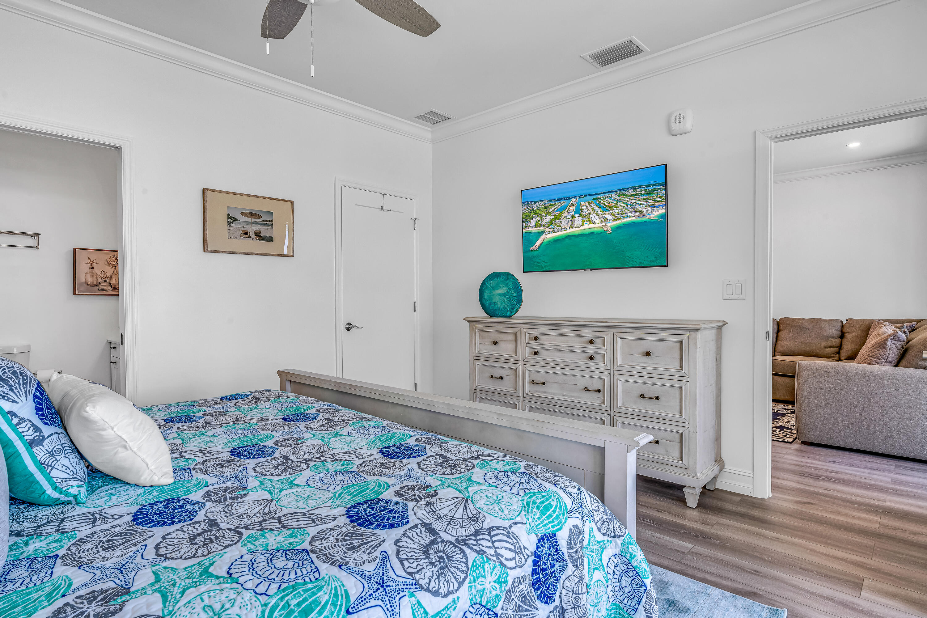 501 E Ocean Drive 28 Property Photo 7