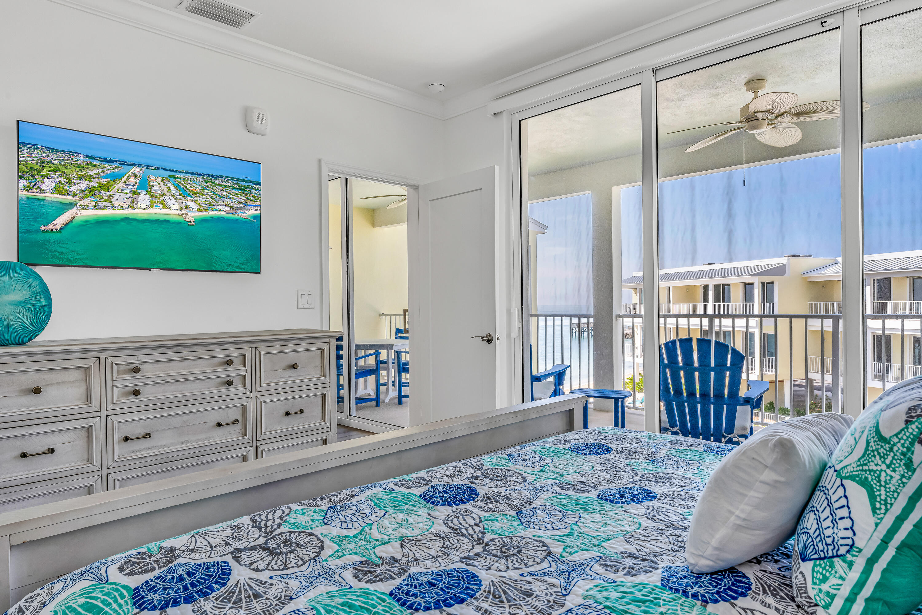 501 E Ocean Drive 28 Property Photo 8
