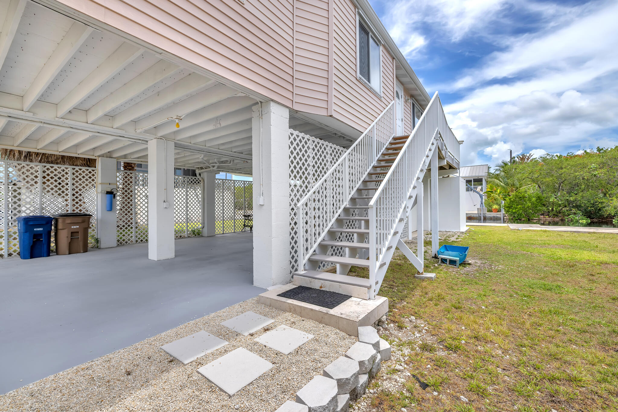 4016 Dorn Road Property Photo 6