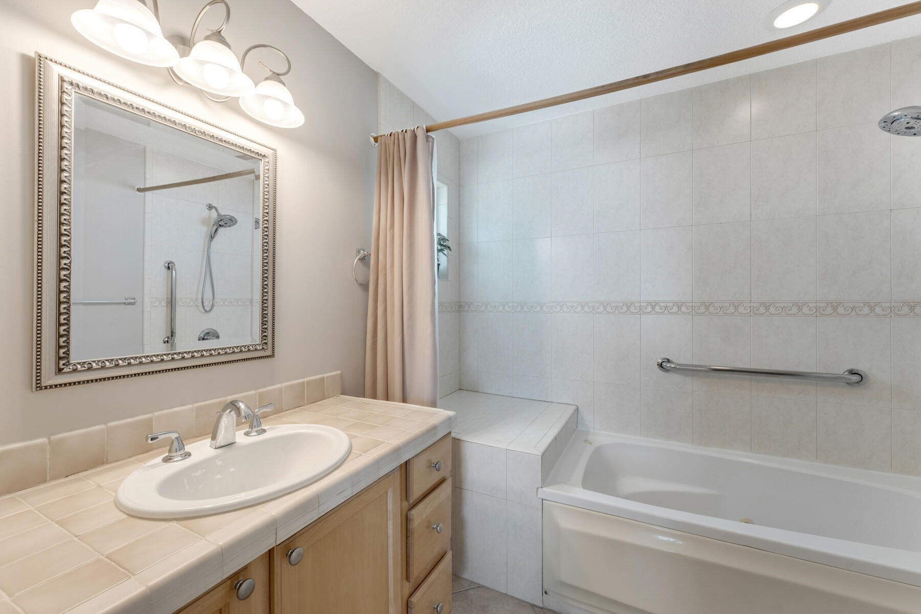 46 Sadowski Causeway Property Photo 16