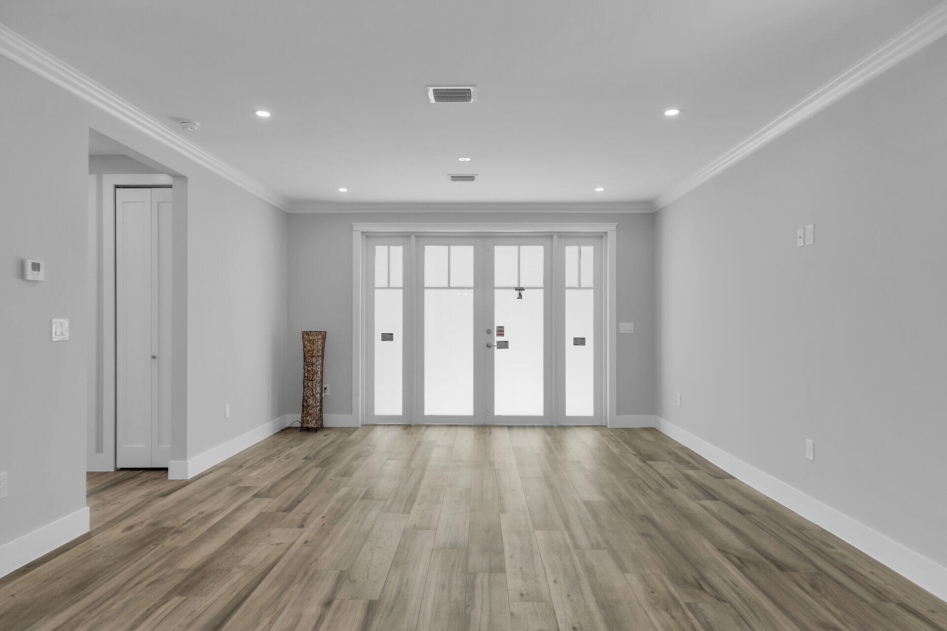 68 Coral Way Property Photo 7
