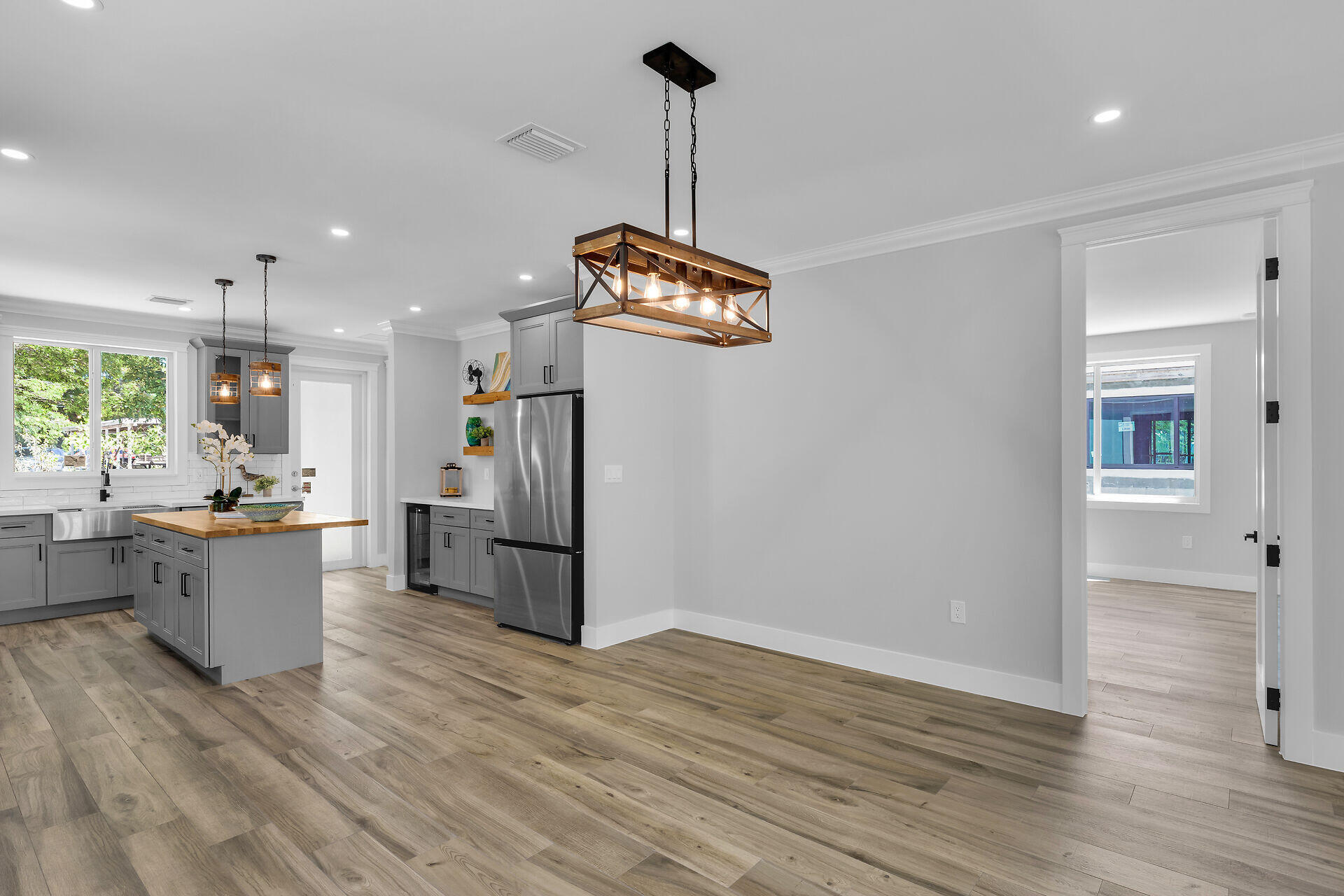 68 Coral Way Property Photo 15