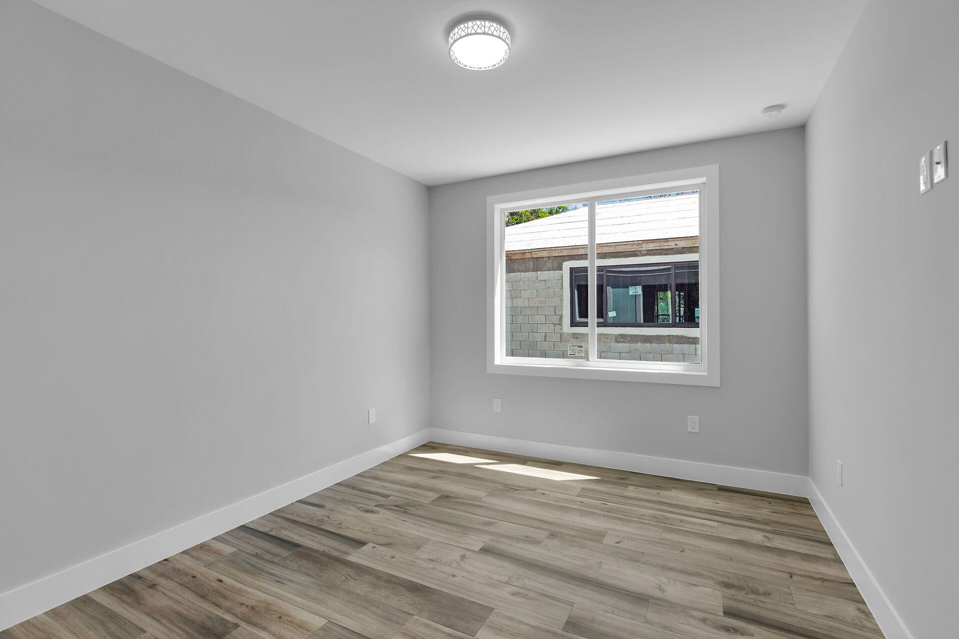 68 Coral Way Property Photo 20