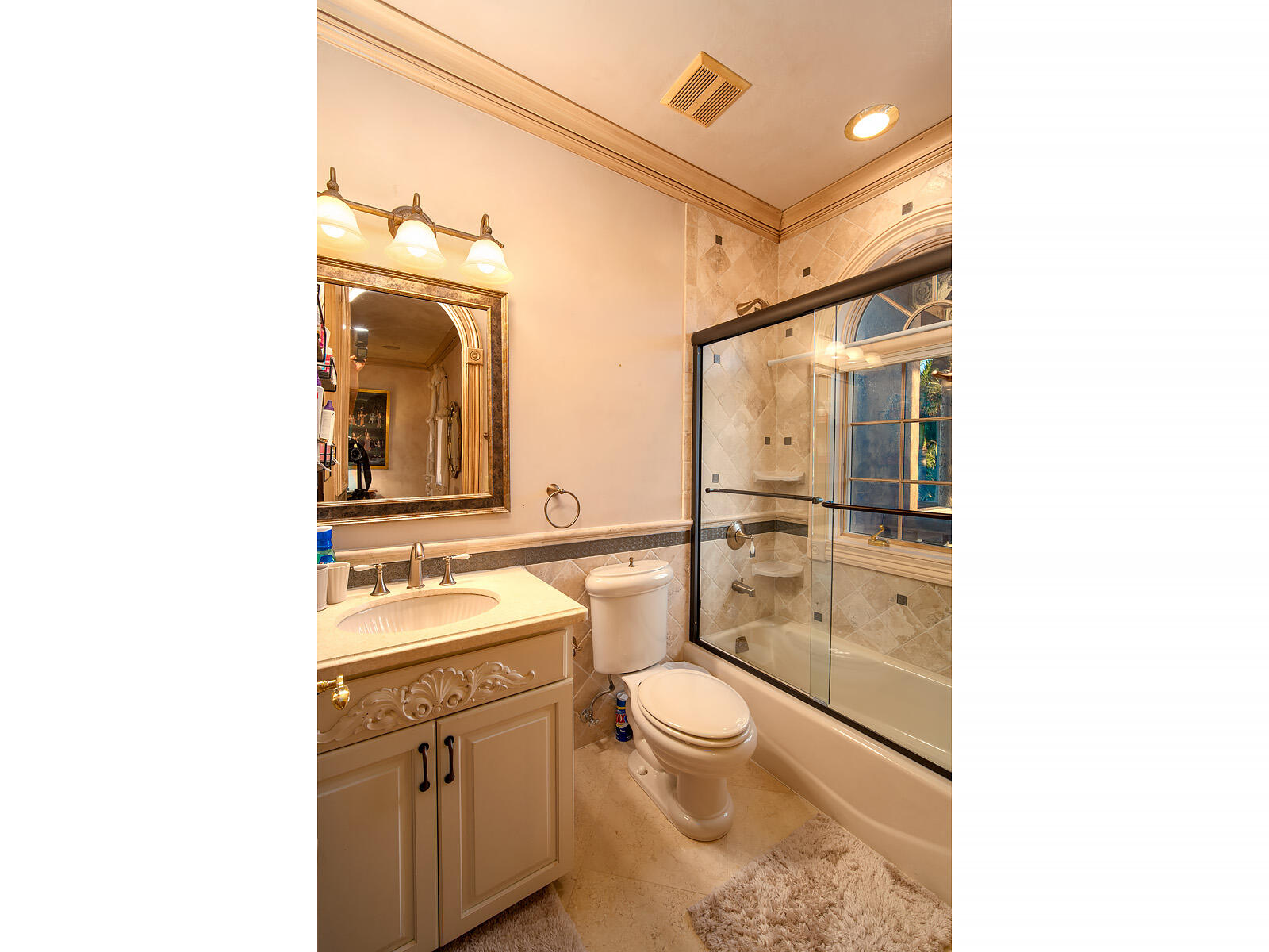 390 13th Street Property Photo 49