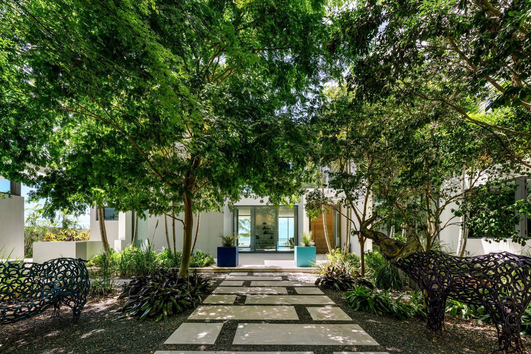 19 Avacado Street Property Photo 19