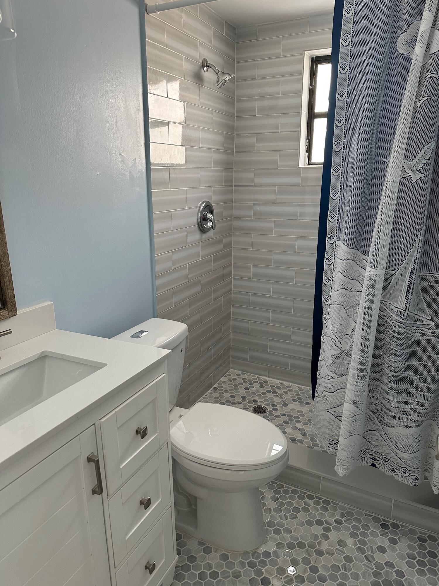 16 Shoreland Drive Property Photo 11