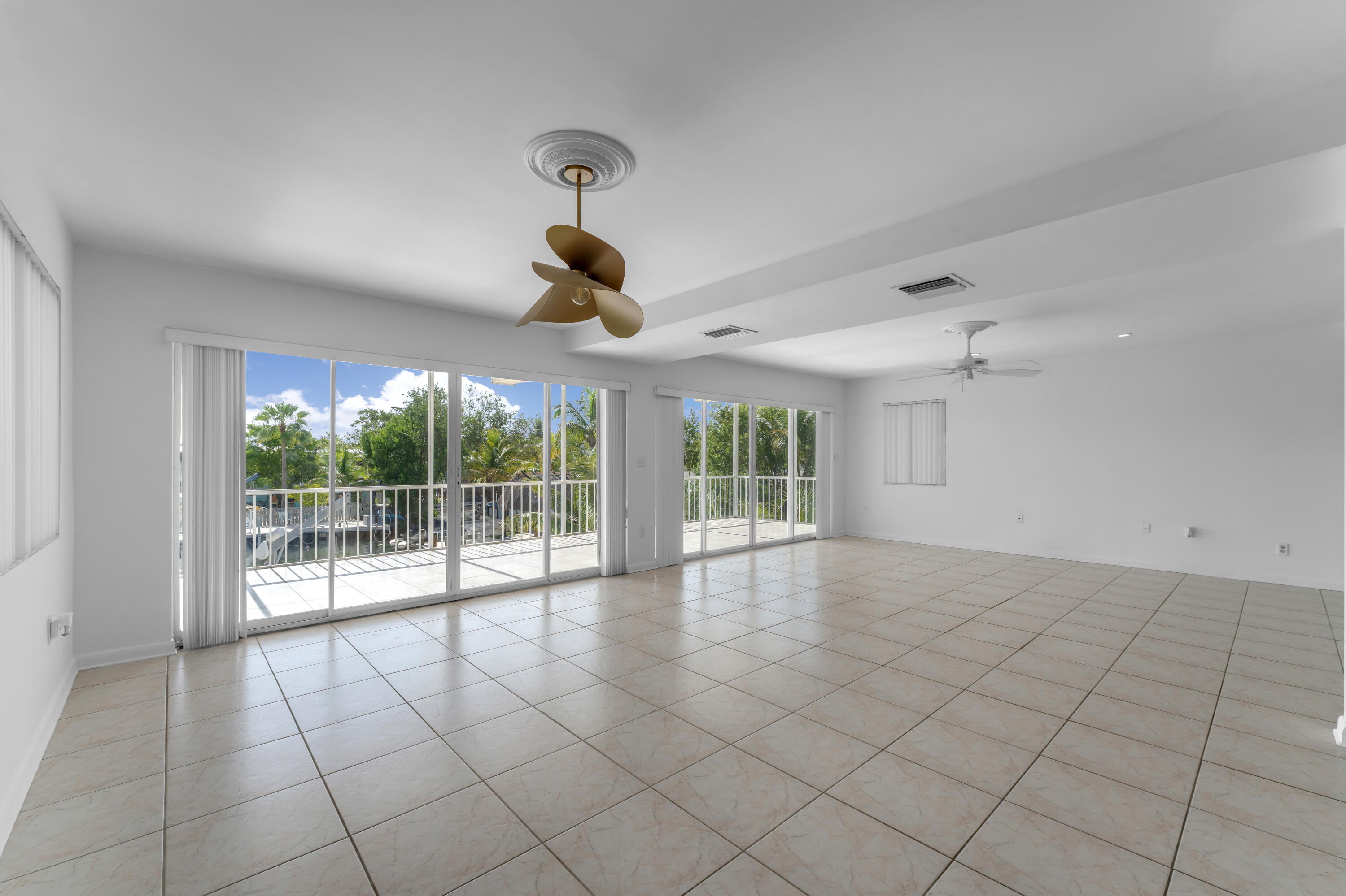 3 Stillwright Way Property Photo 8
