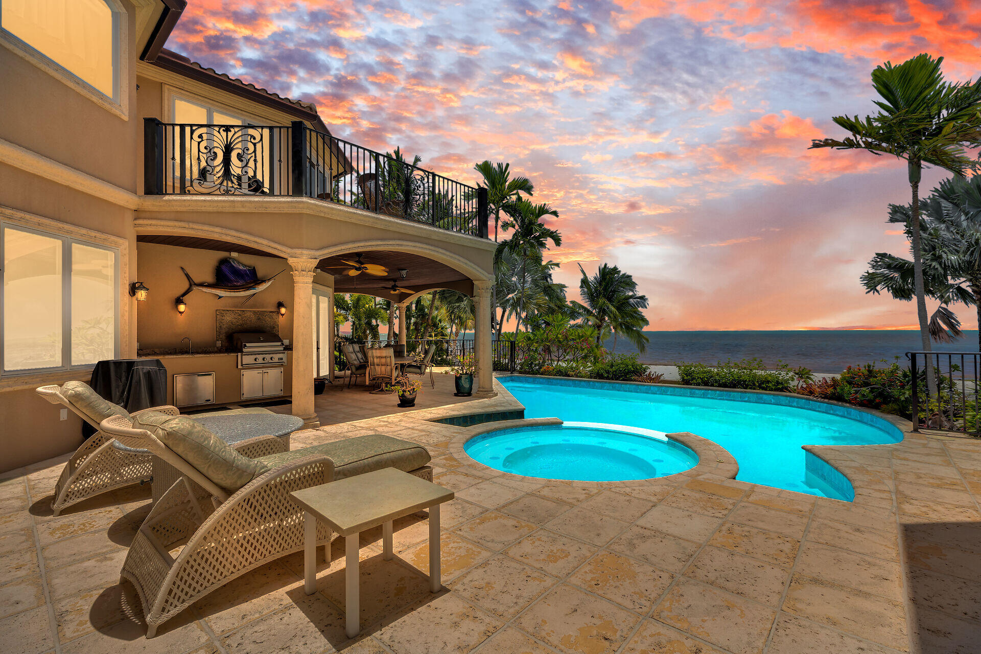 119 Coco Plum Drive Property Photo 3