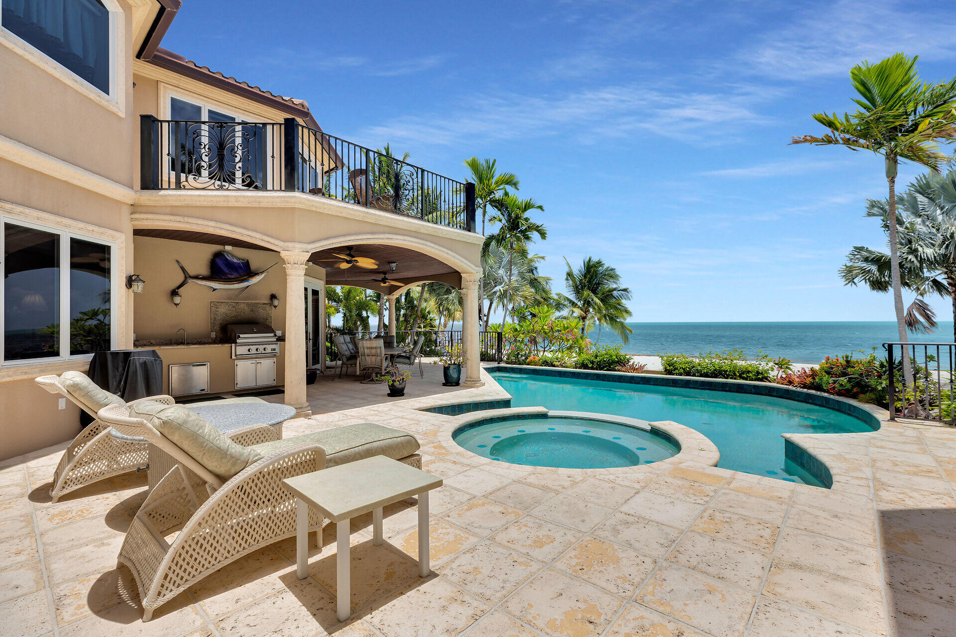 119 Coco Plum Drive Property Photo 9