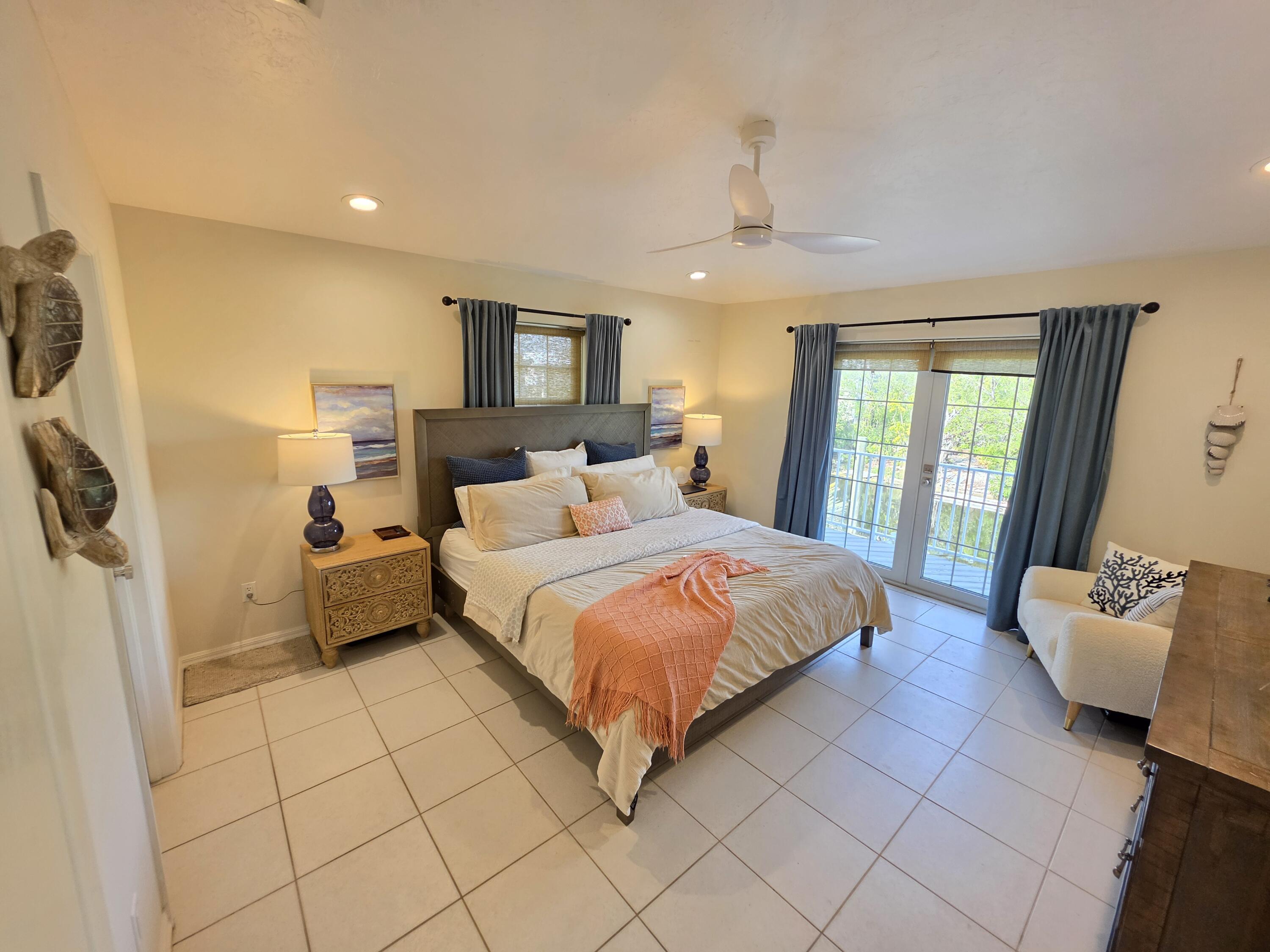 673 Indies Road Property Photo 13