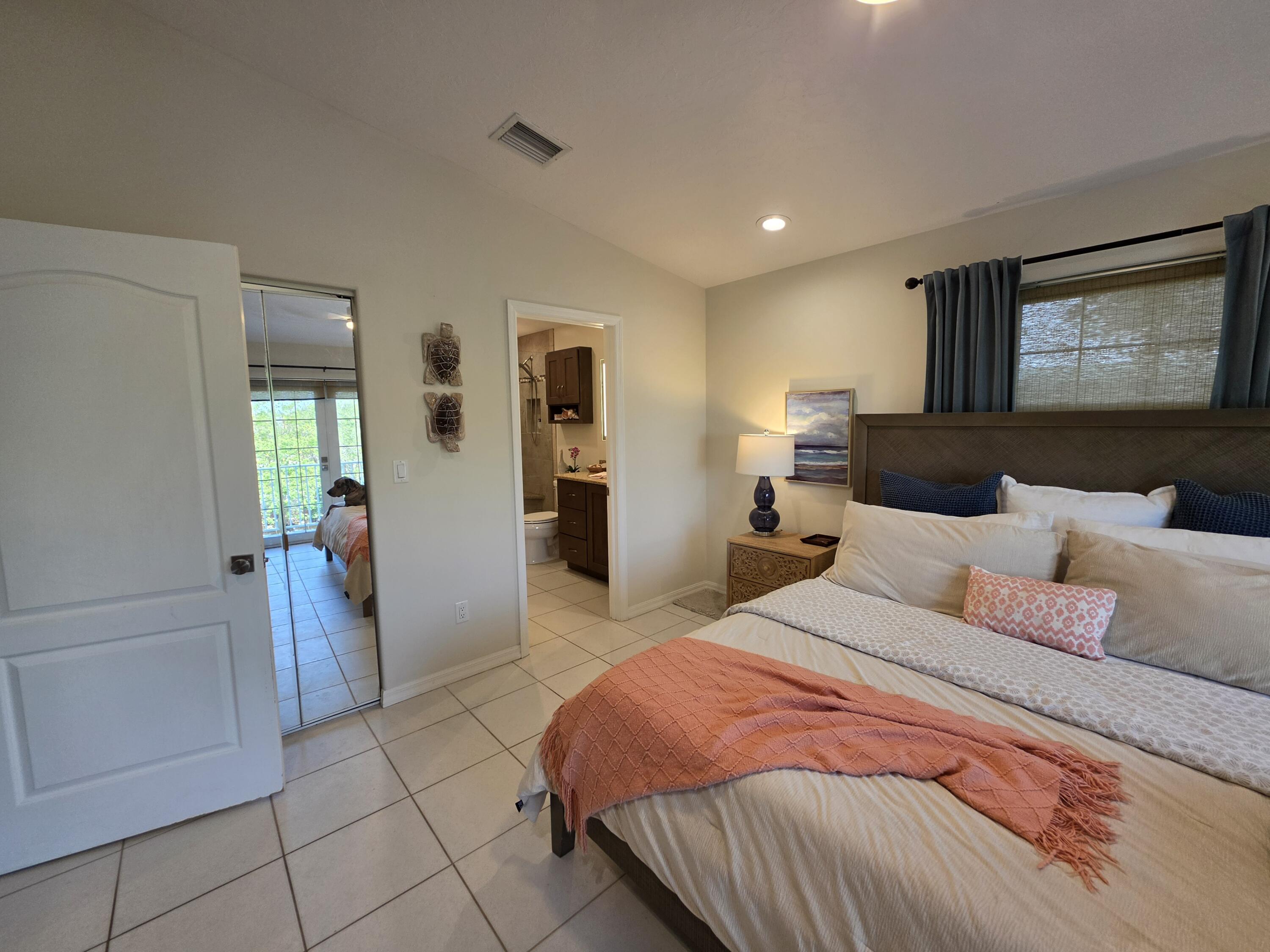673 Indies Road Property Photo 16