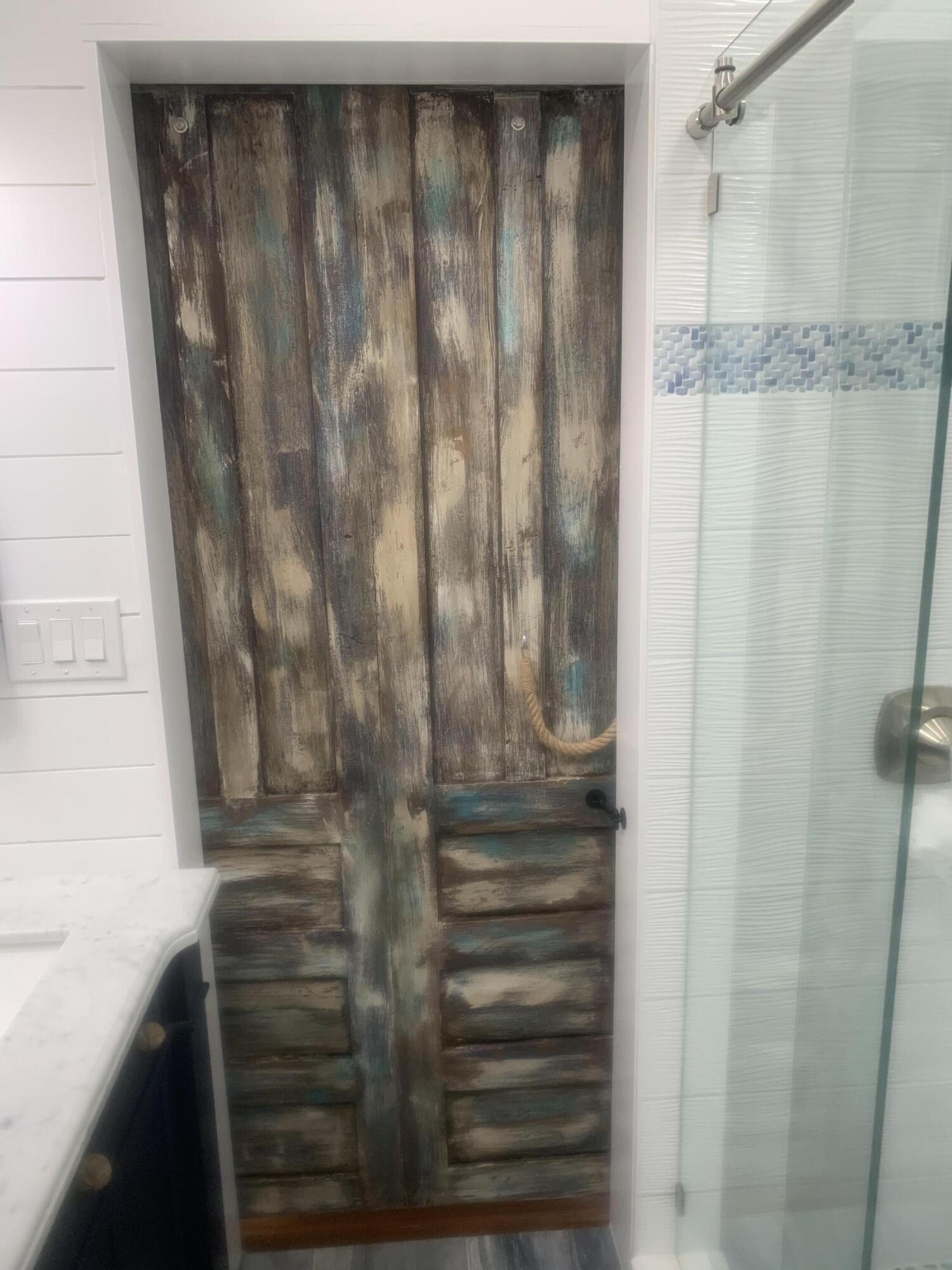 1002 Thomas Street Property Photo 16
