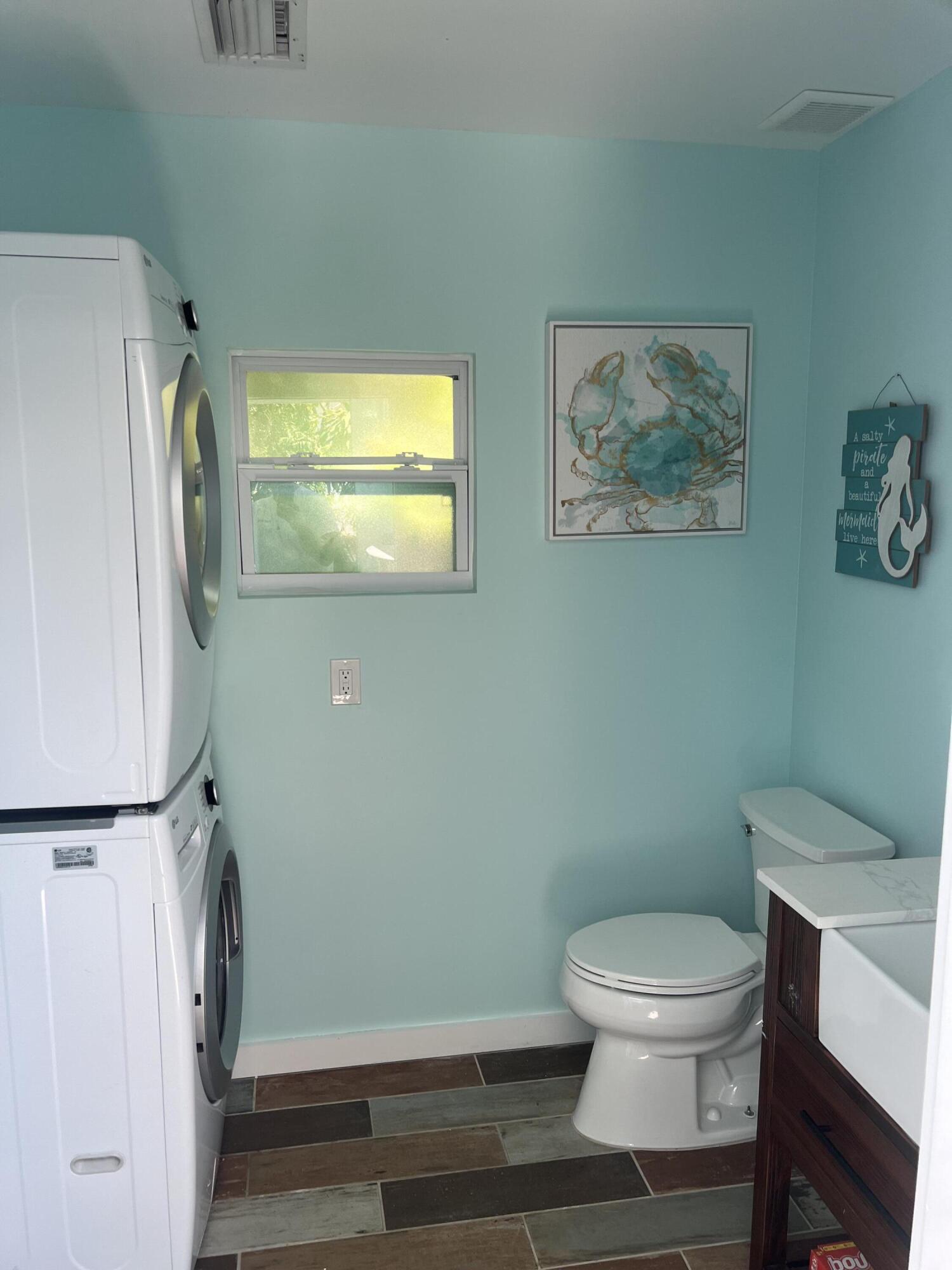 1002 Thomas Street Property Photo 18