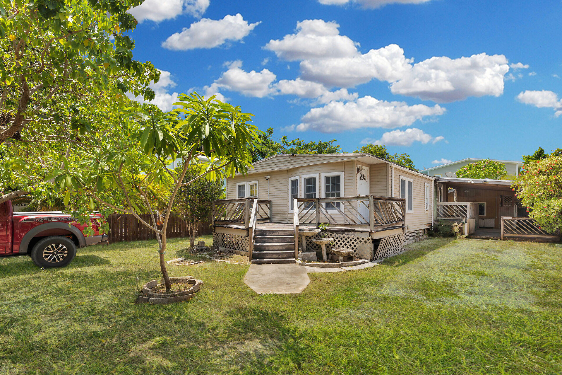 257 Avenue A Property Photo 1