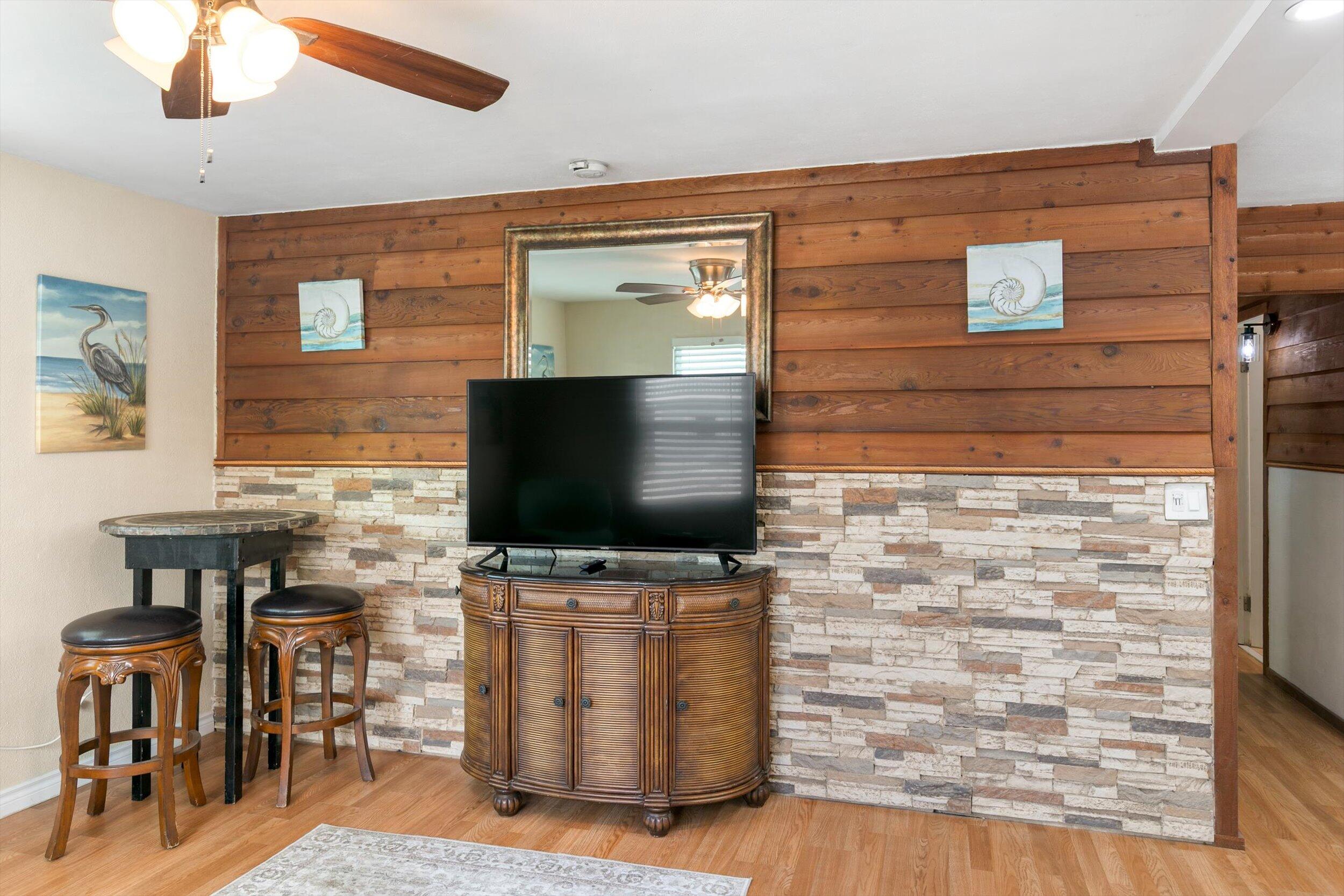 31032 Hollerich Drive Property Photo 6