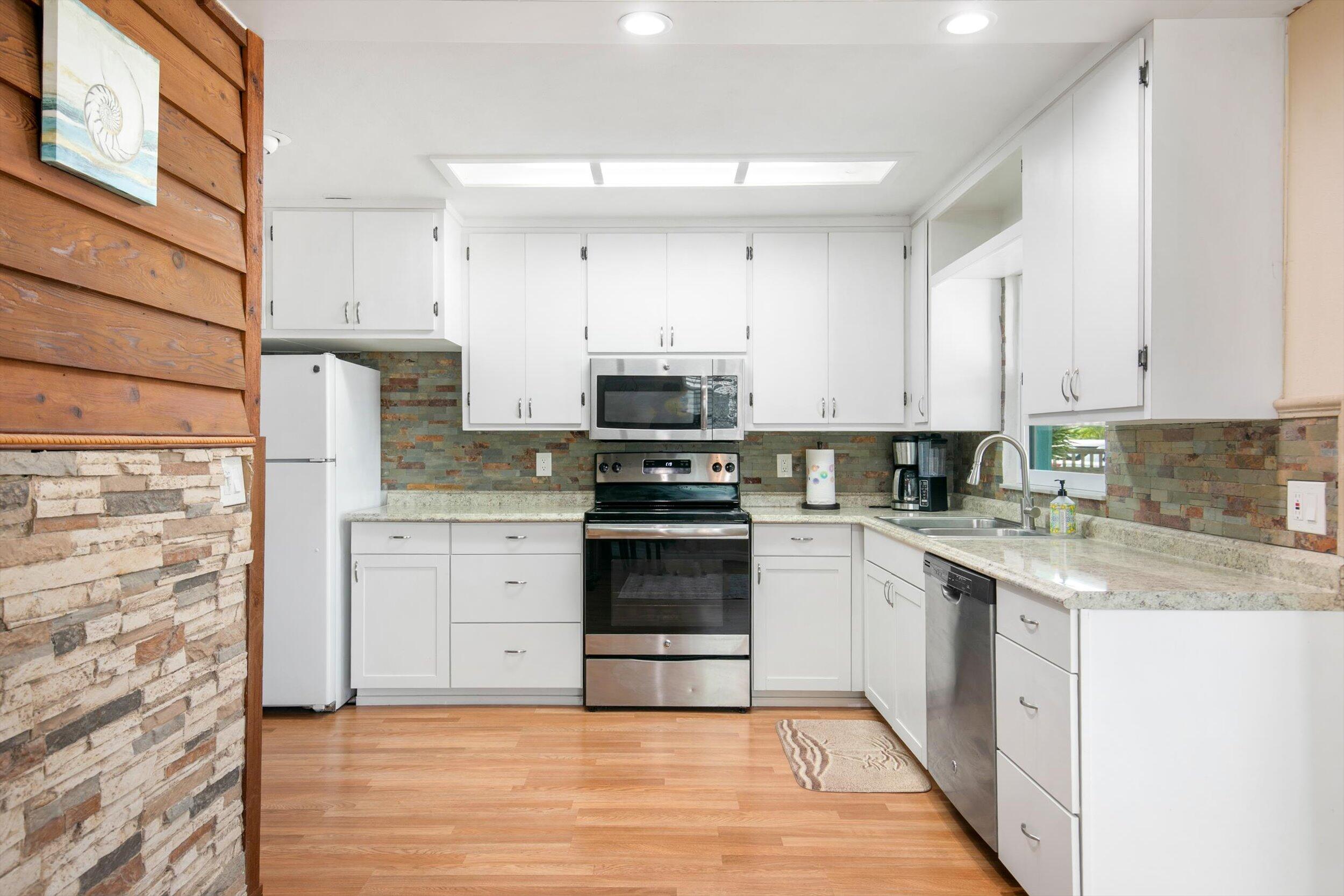 31032 Hollerich Drive Property Photo 13