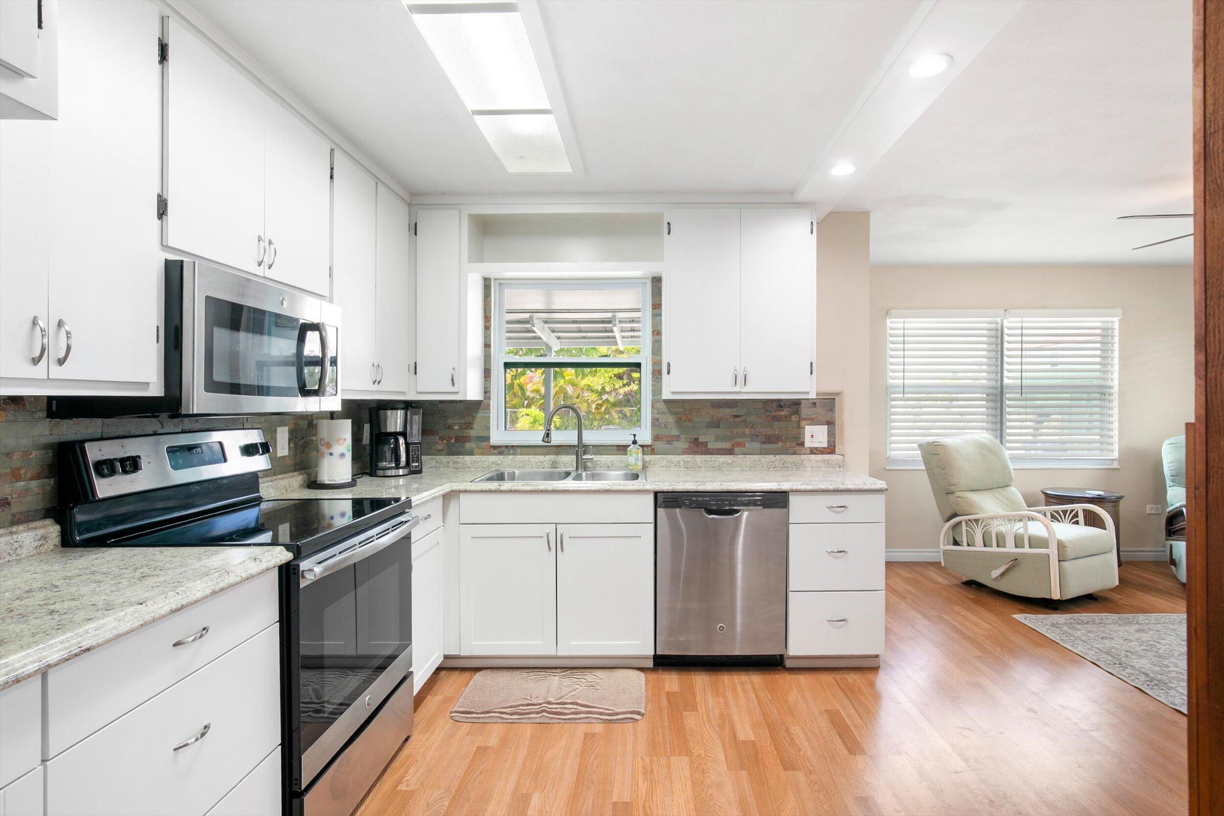 31032 Hollerich Drive Property Photo 14