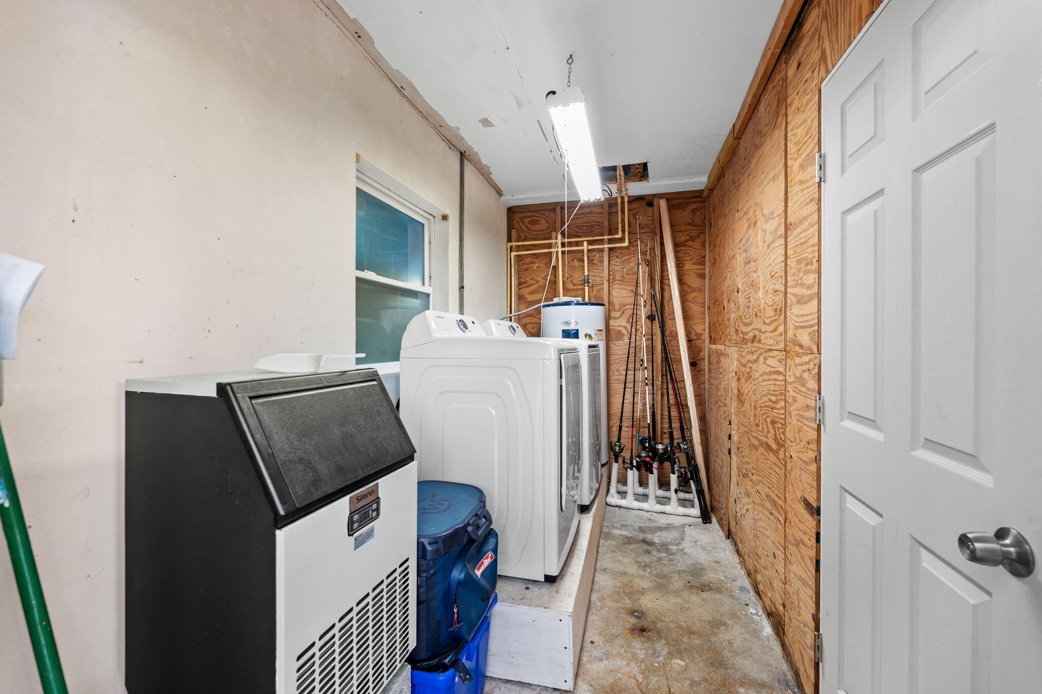 310 3rd Street Property Photo 28