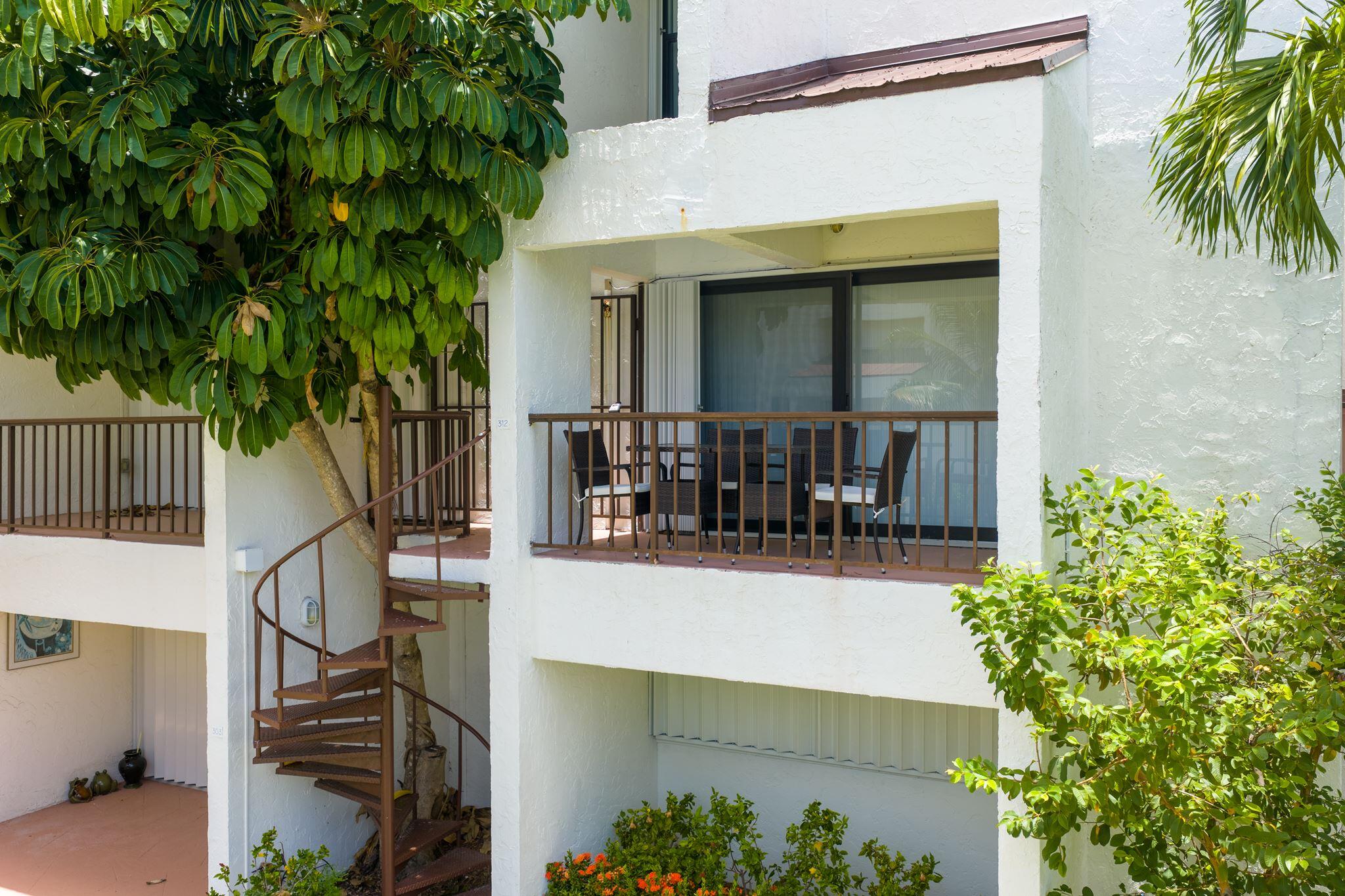 601 W Ocean Drive 312d Property Photo 5