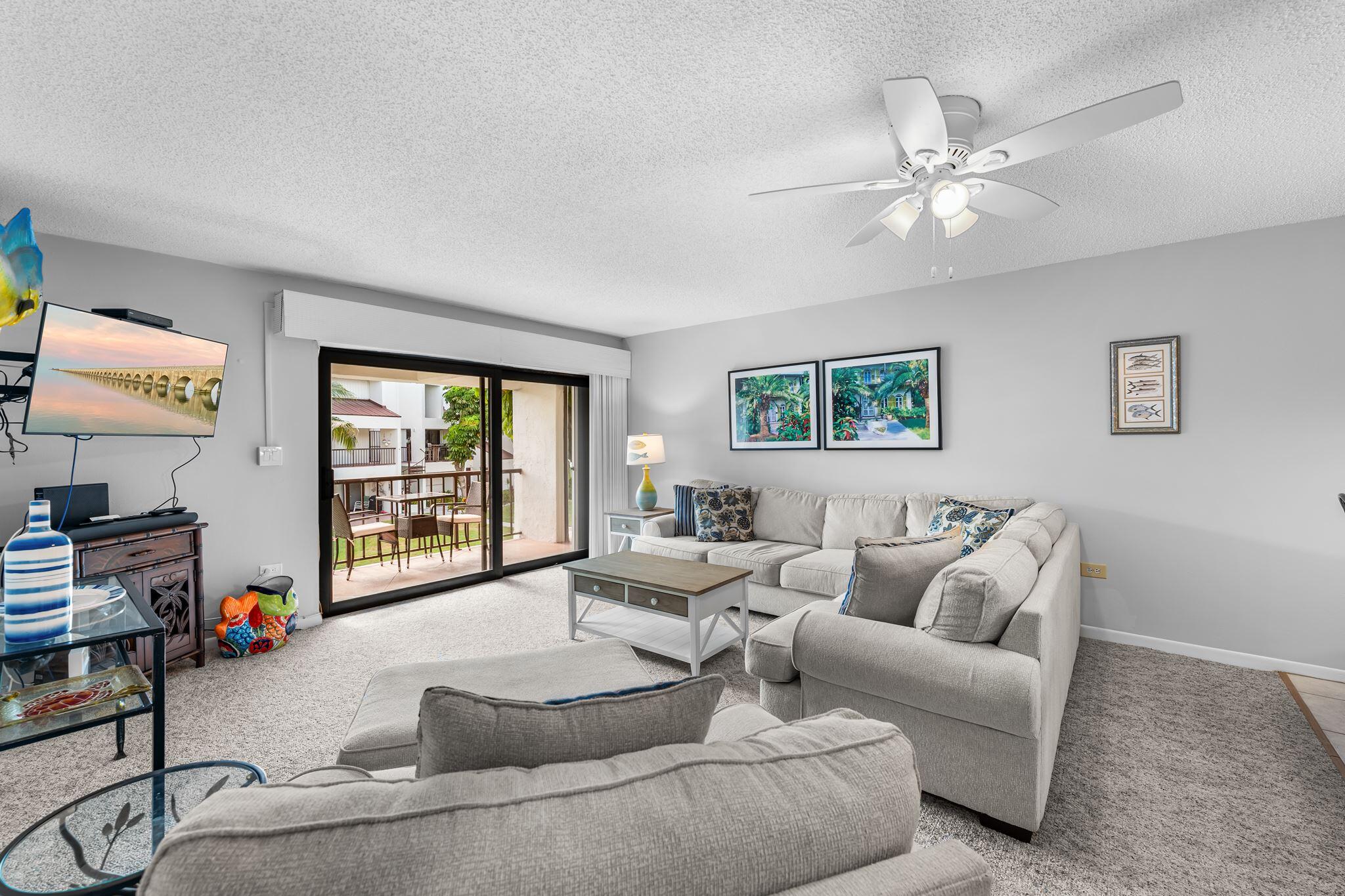 601 W Ocean Drive 312d Property Photo 9