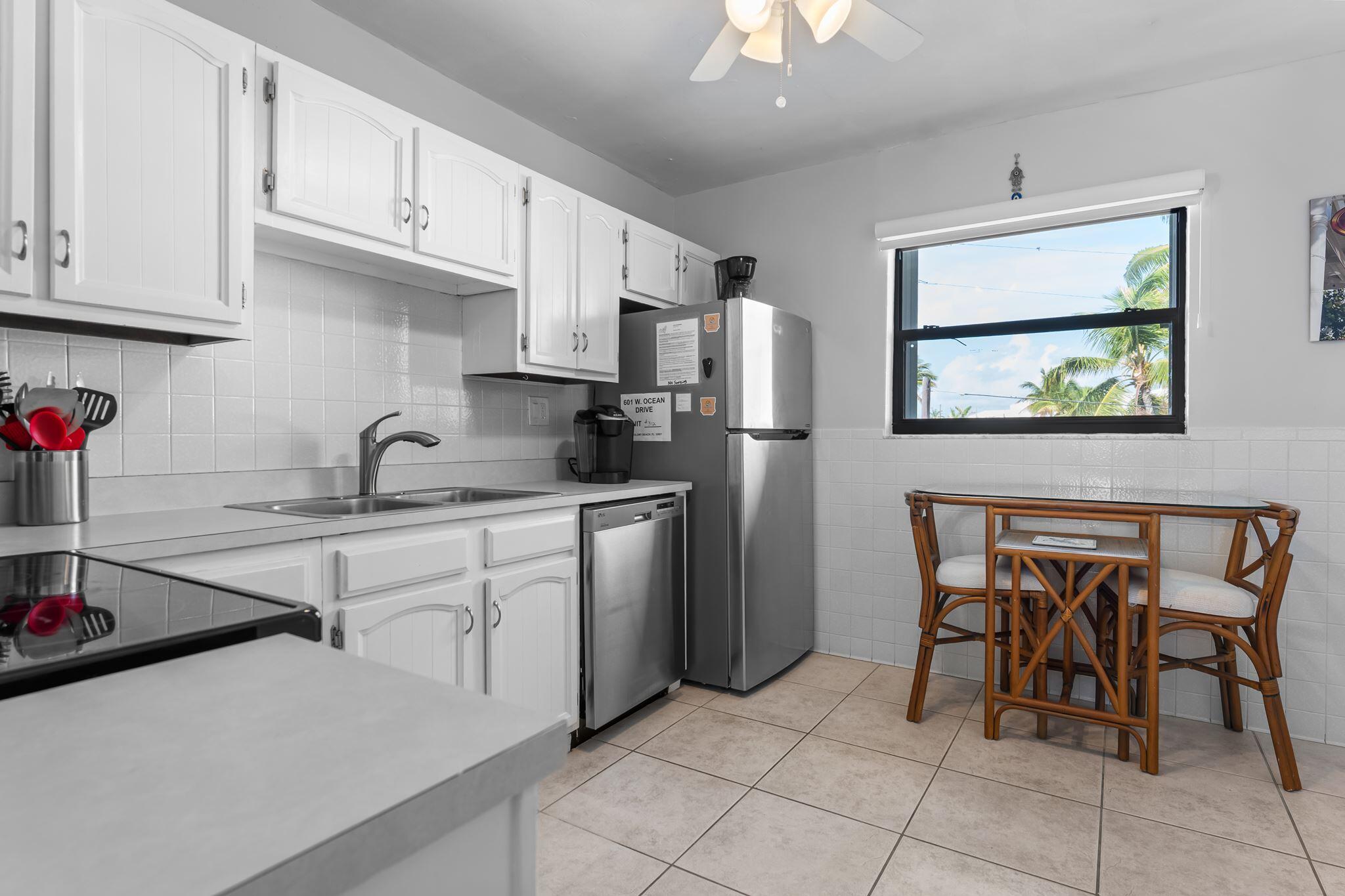 601 W Ocean Drive 312d Property Photo 15