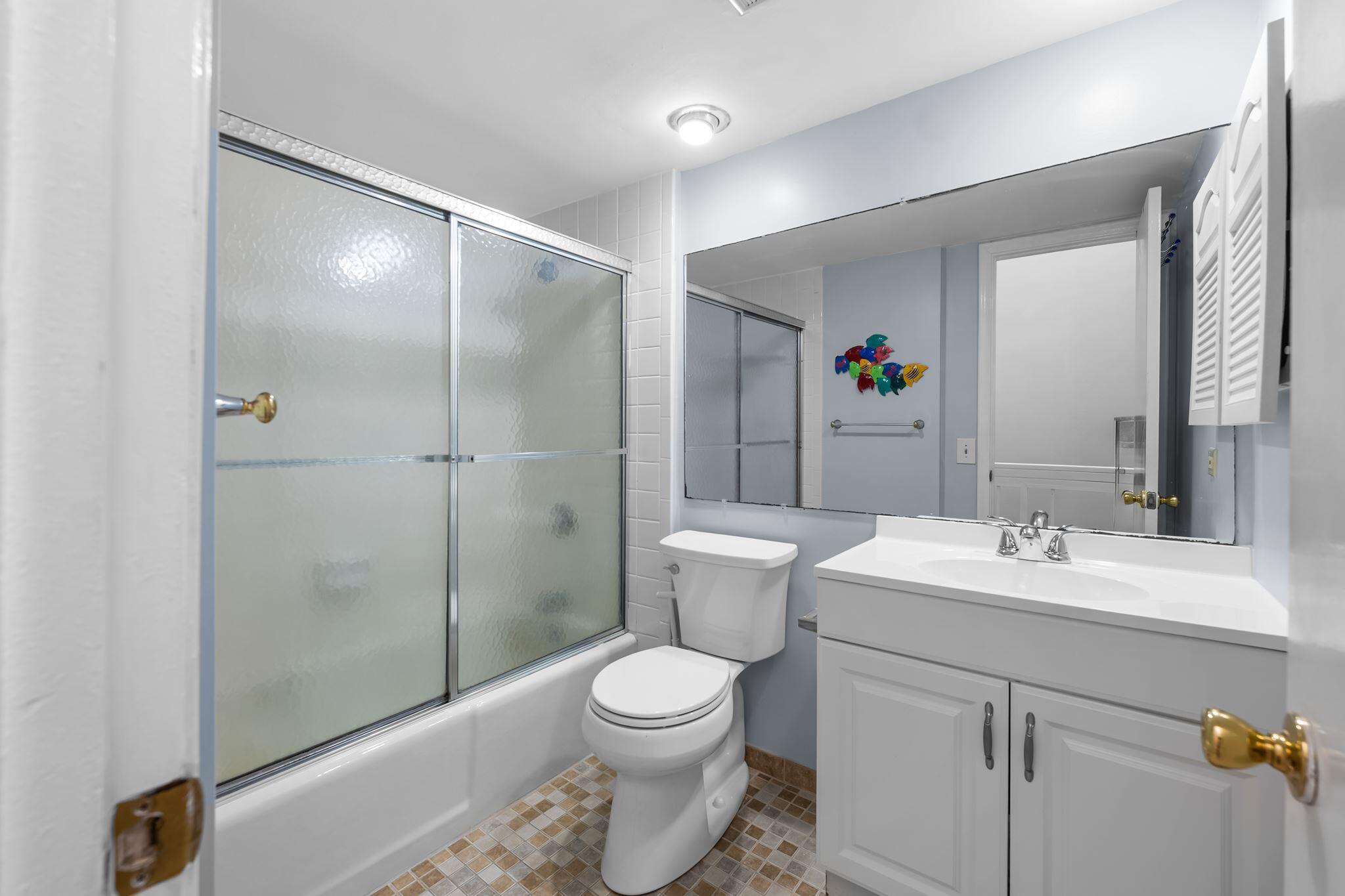 601 W Ocean Drive 312d Property Photo 25