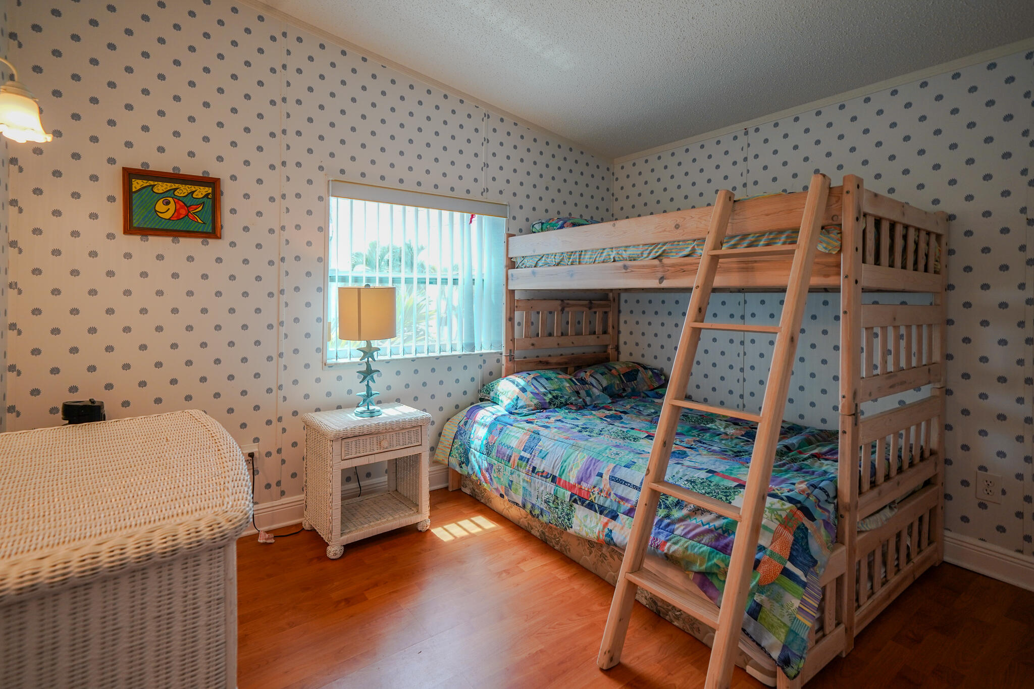 185 W Avenue A Property Photo 5