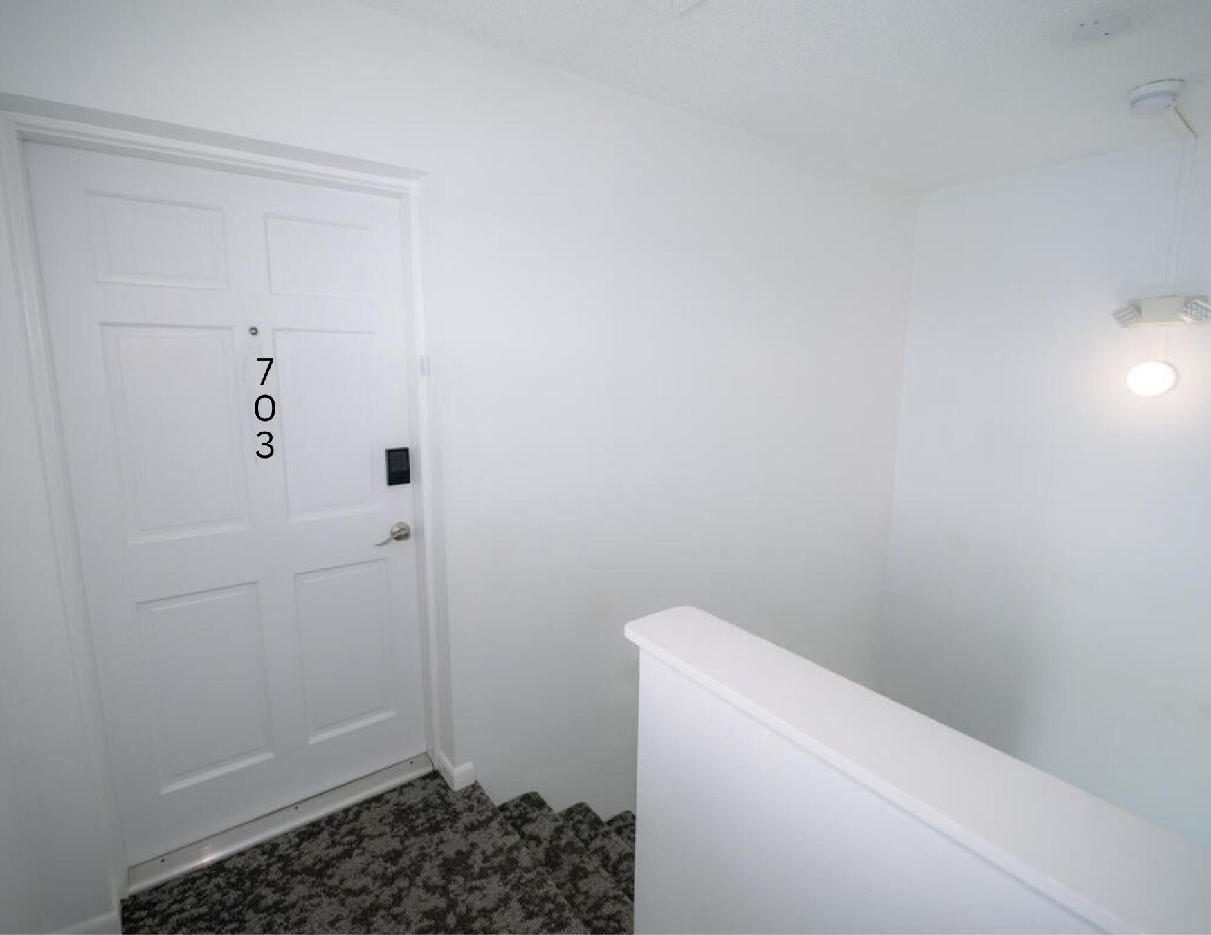 40 High Point Road 703 Property Photo 32