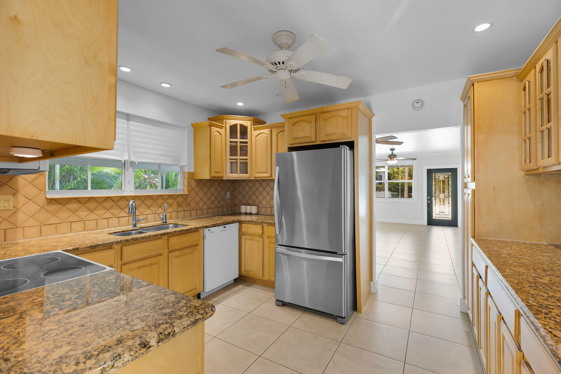 1708 South Street Property Photo 13