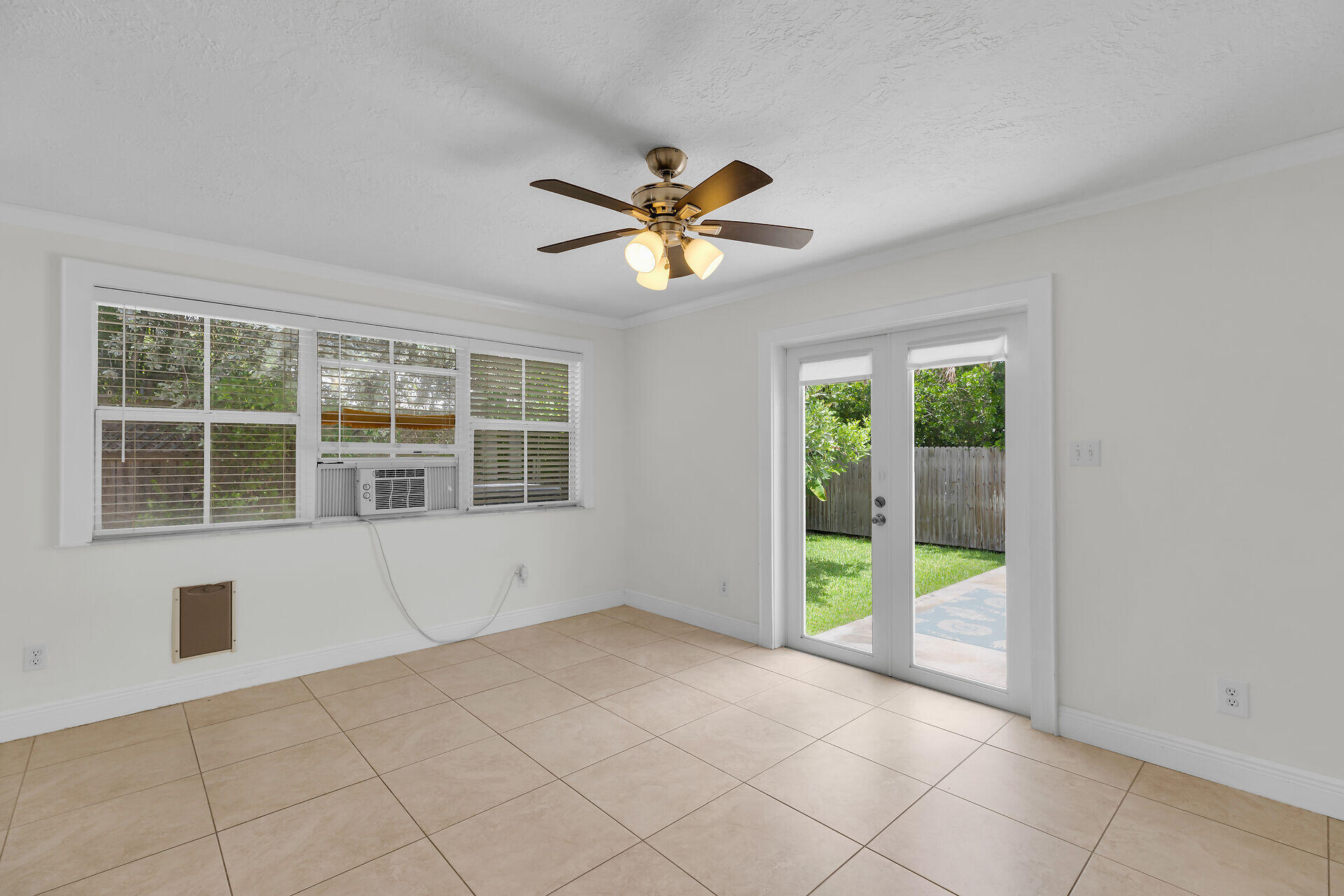1708 South Street Property Photo 20