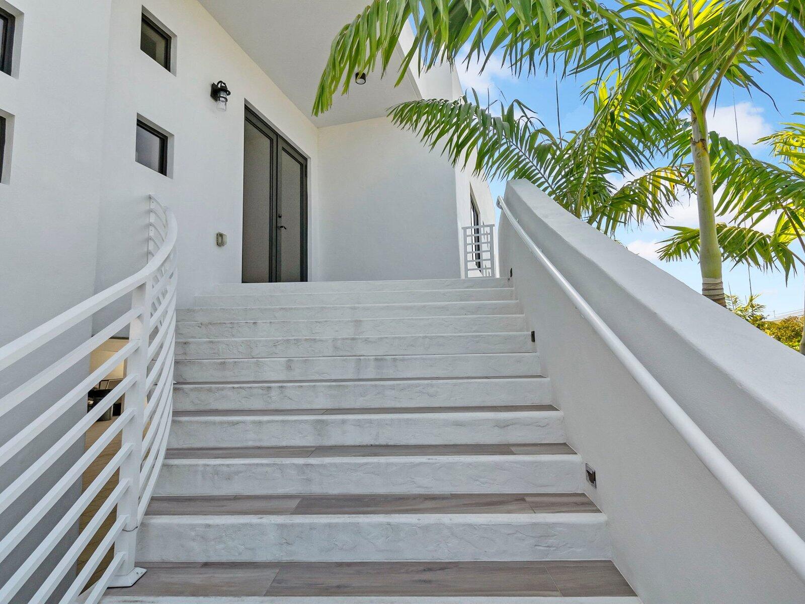 273 W Seaview Drive Property Photo 7