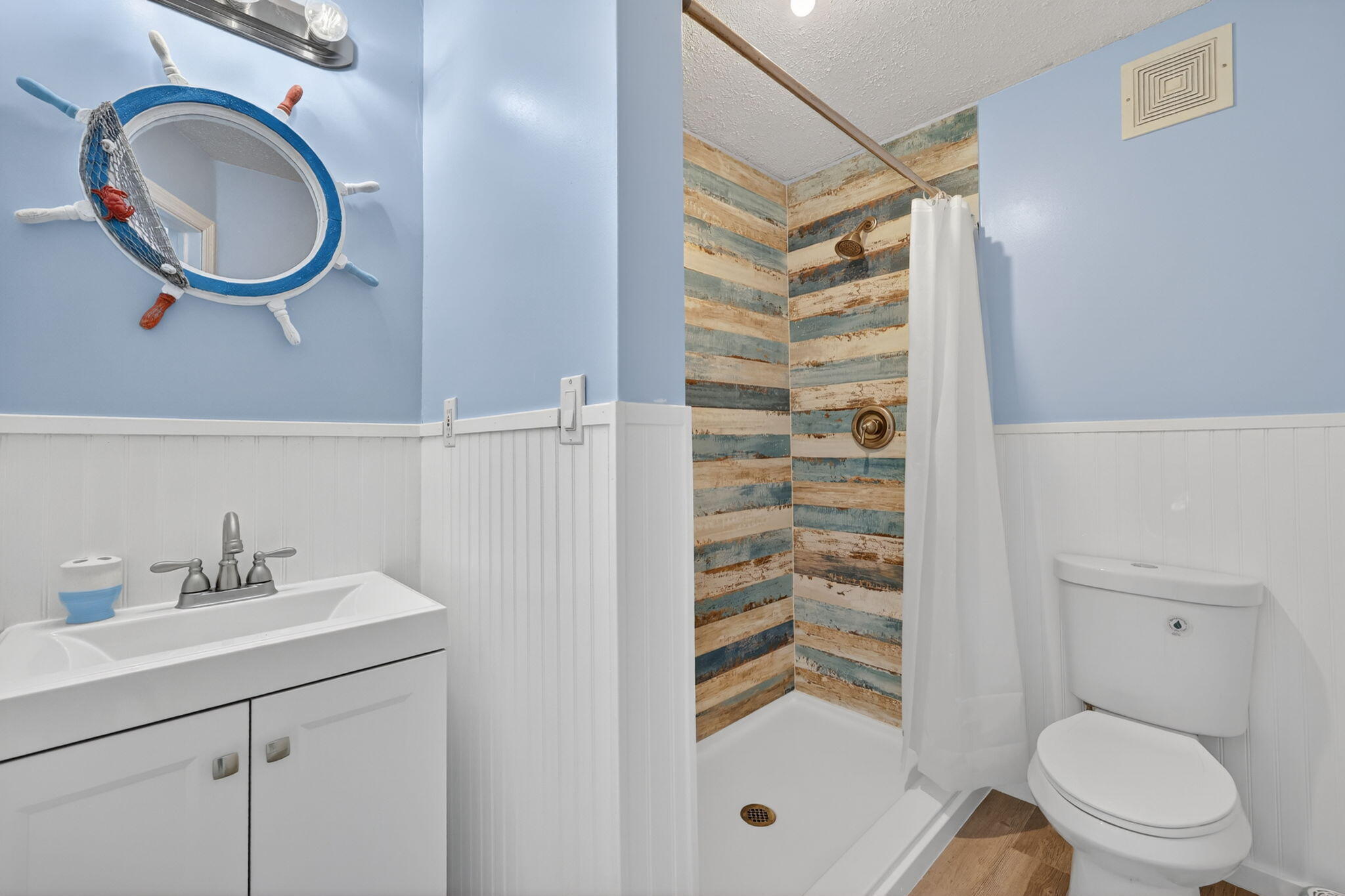 414 N Mahogany Avenue Property Photo 38