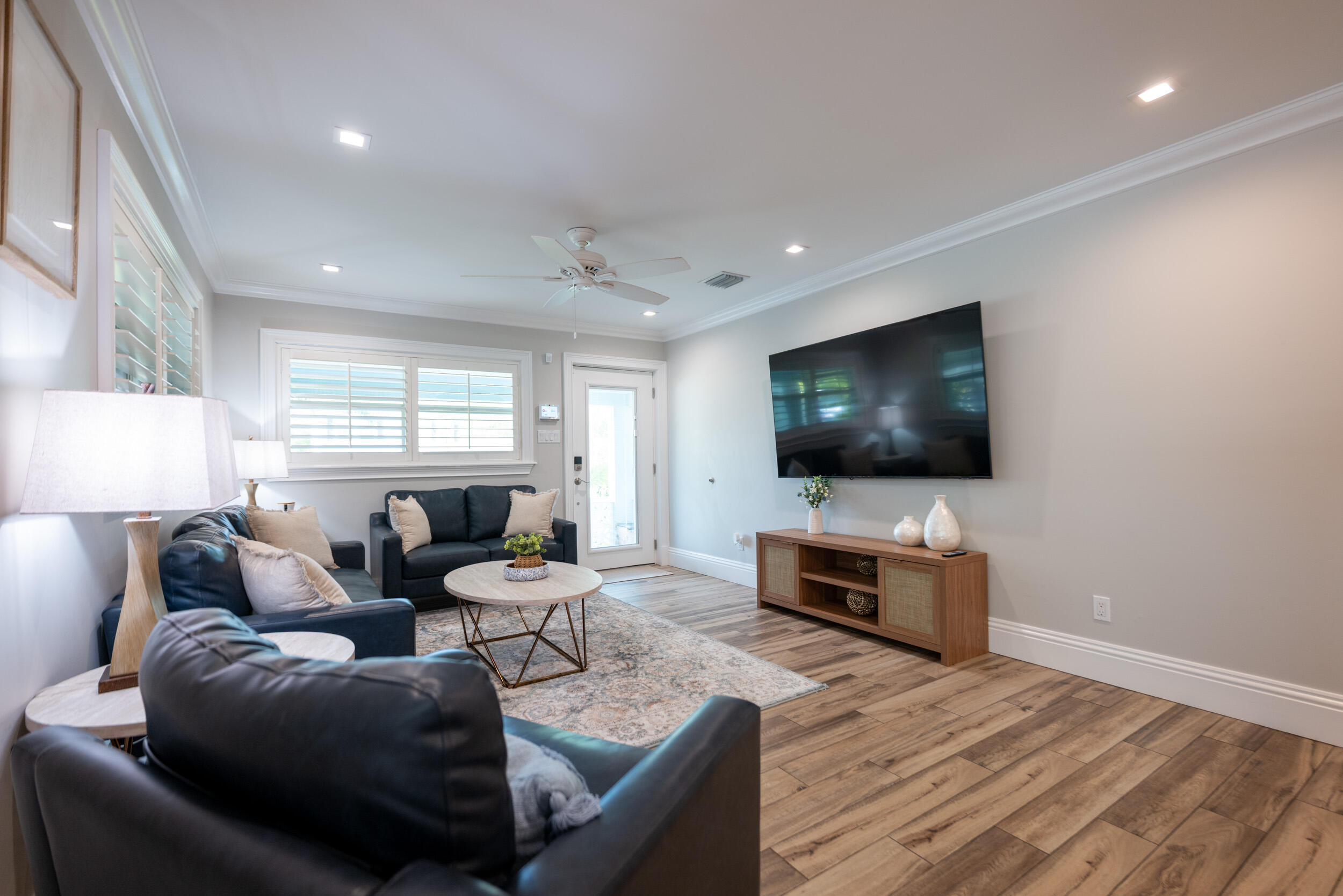209 Shore Avenue Property Photo 5