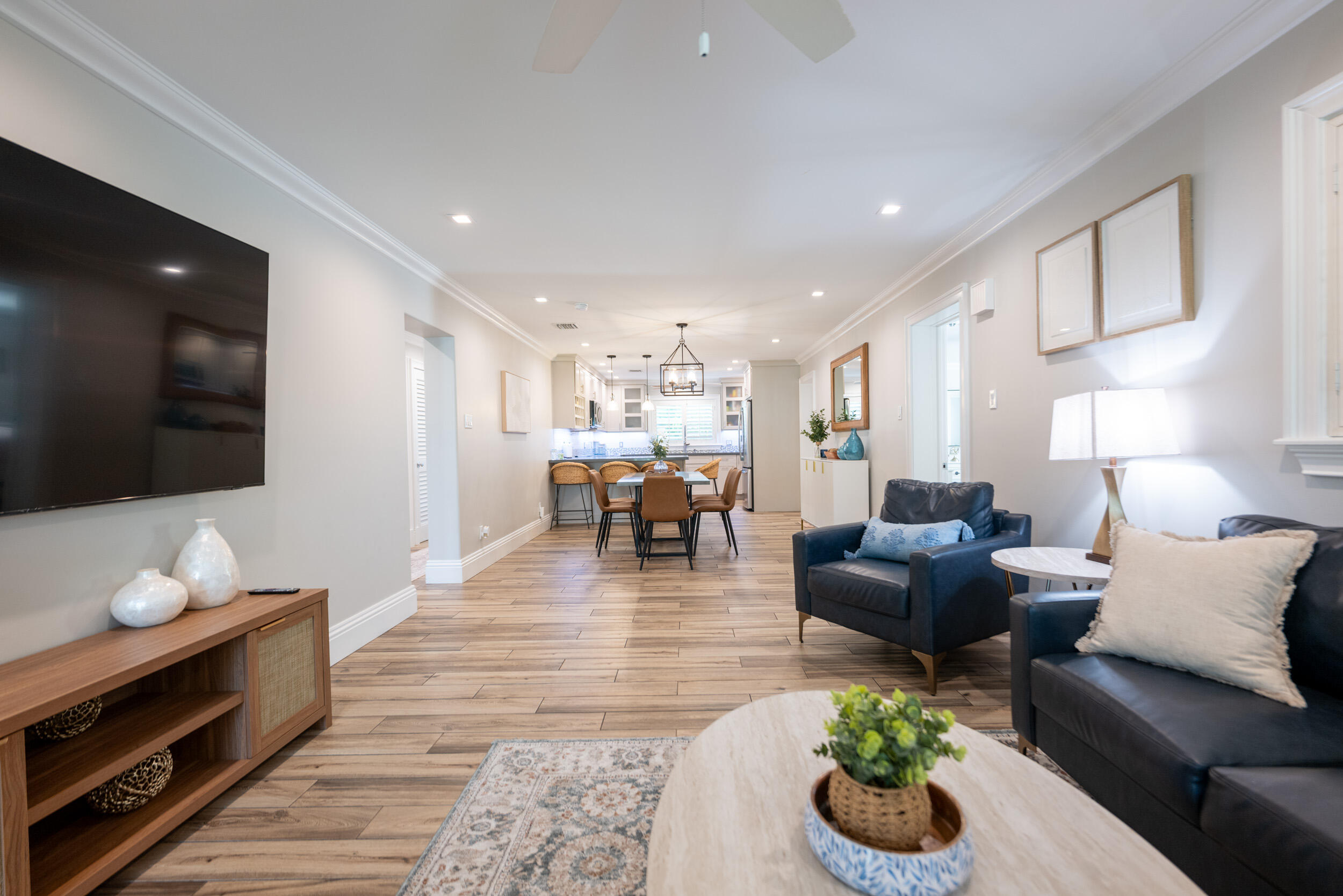 209 Shore Avenue Property Photo 6
