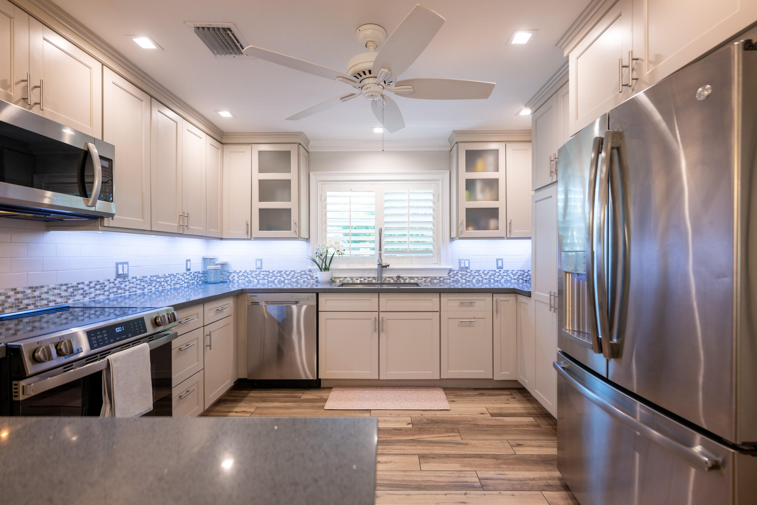 209 Shore Avenue Property Photo 10
