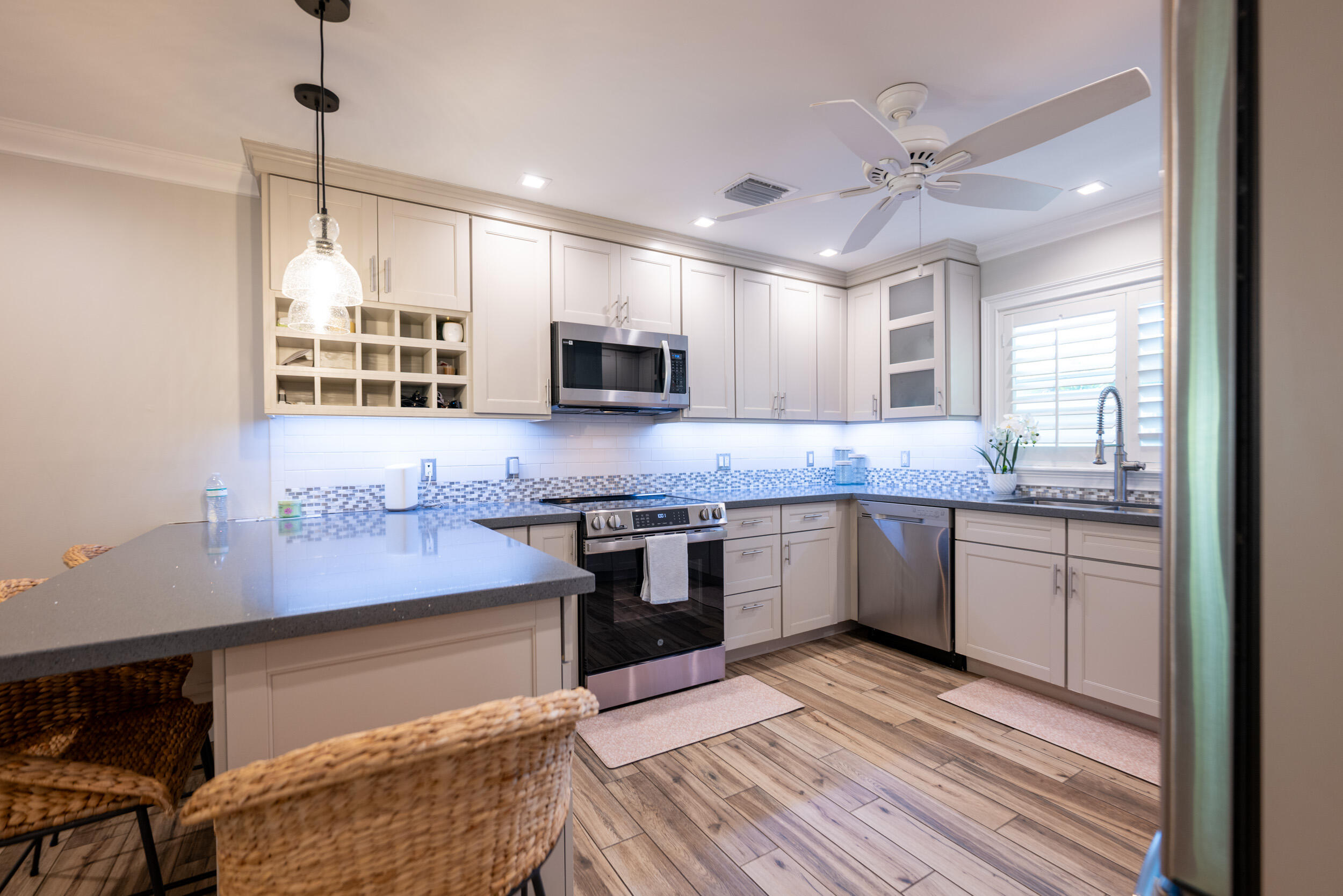 209 Shore Avenue Property Photo 11