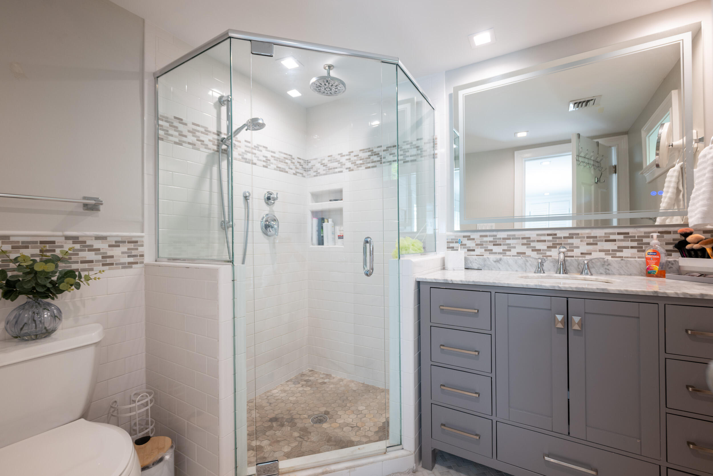 209 Shore Avenue Property Photo 14