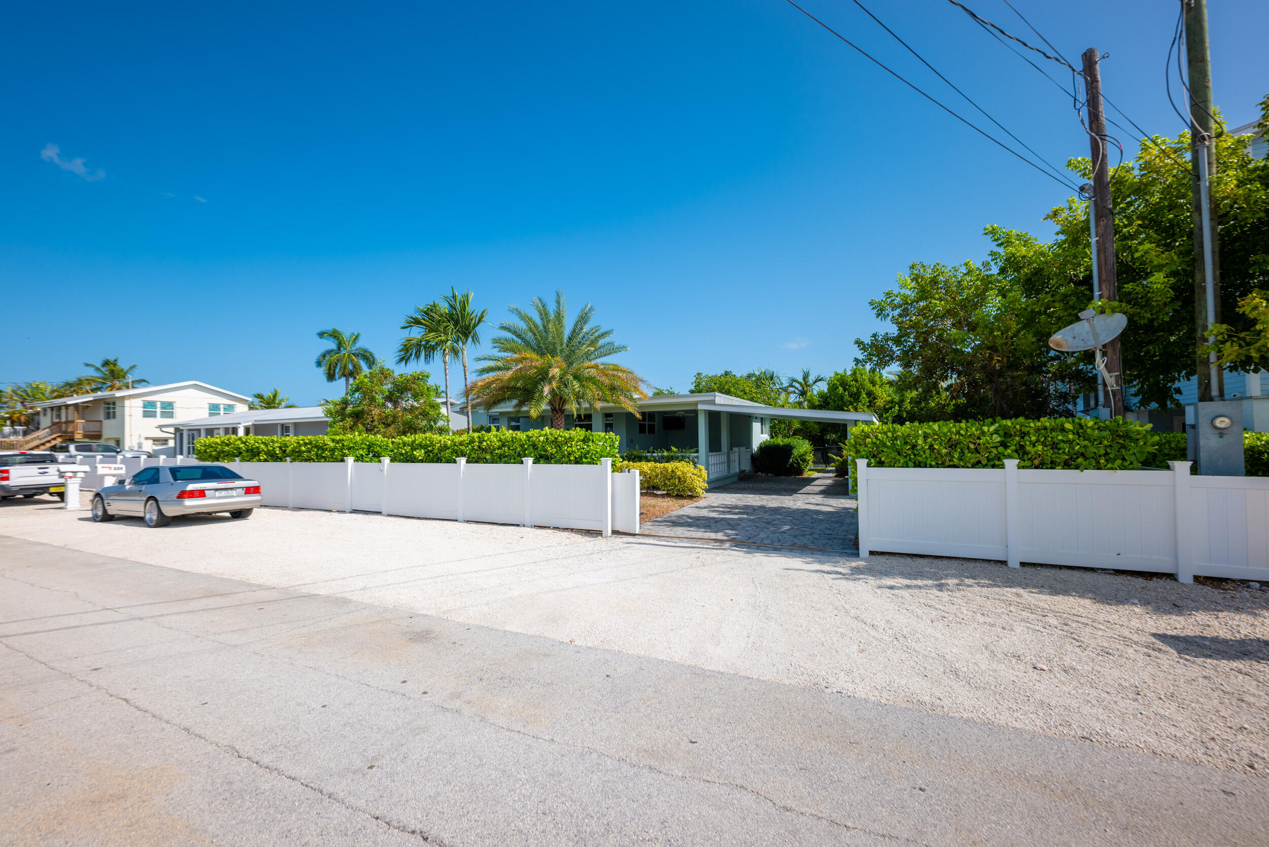 209 Shore Avenue Property Photo 38