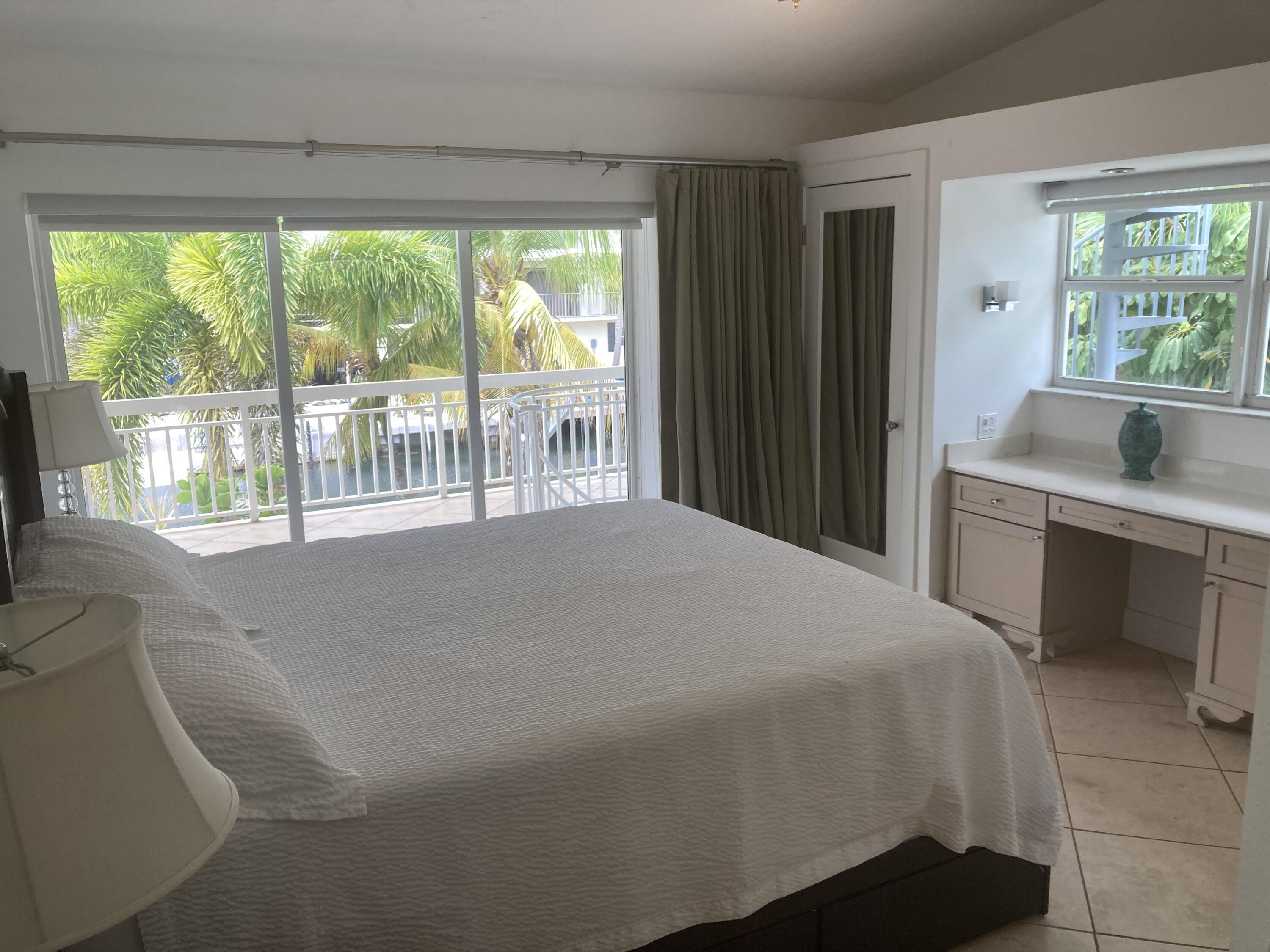 115 Harbor Lane Property Photo 44
