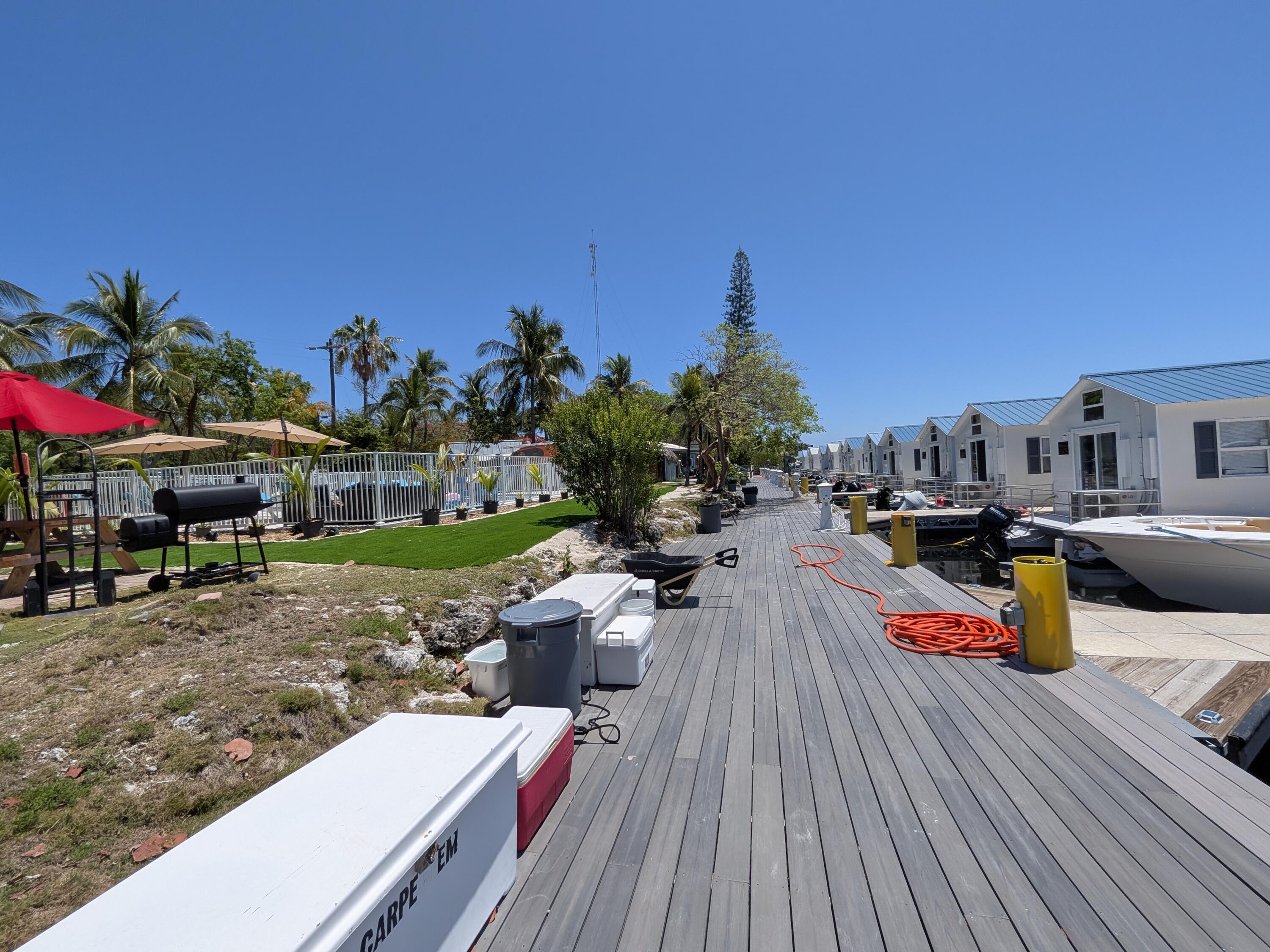 200 Treasure Harbor Drive Property Photo 15