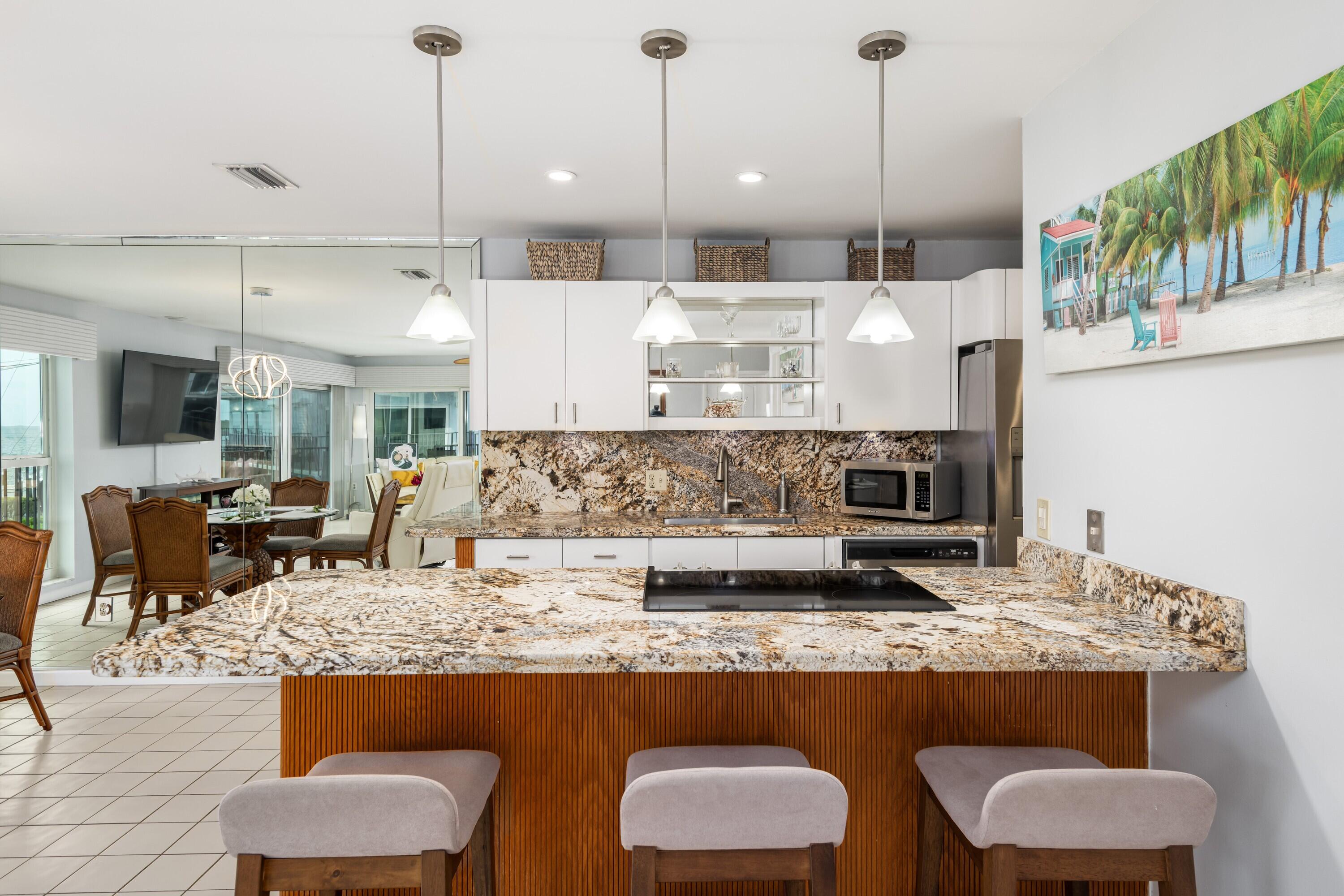 12690 Overseas Highway 413 Property Photo 6