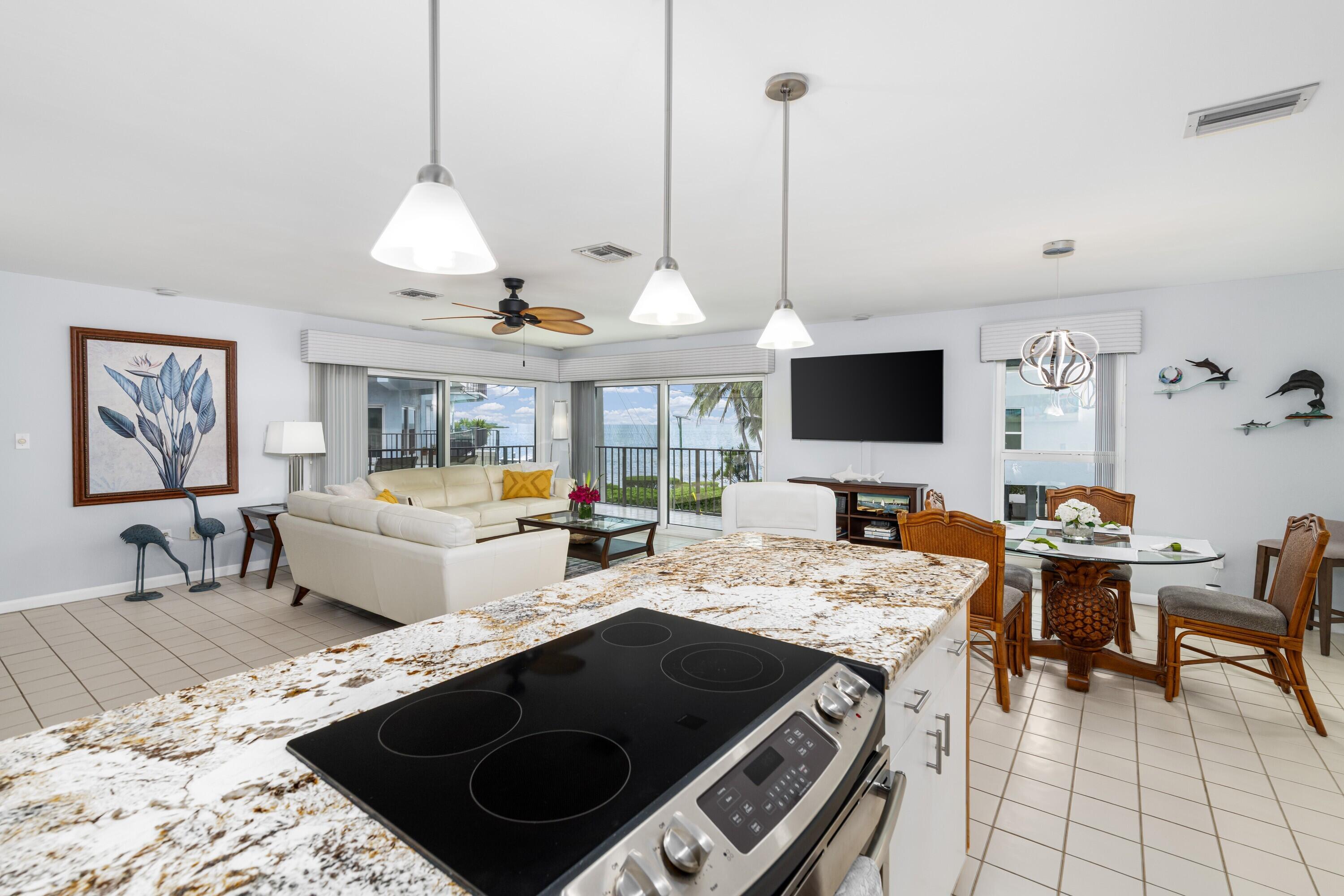 12690 Overseas Highway 413 Property Photo 22