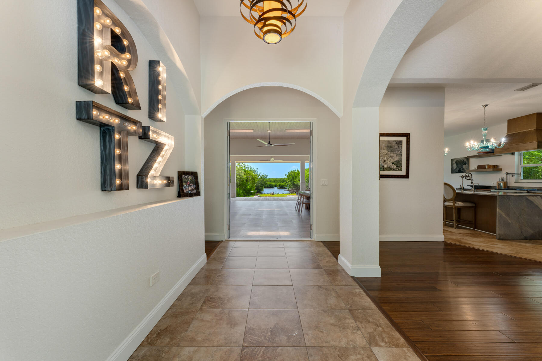 120 S Coco Plum Road S Property Photo 17
