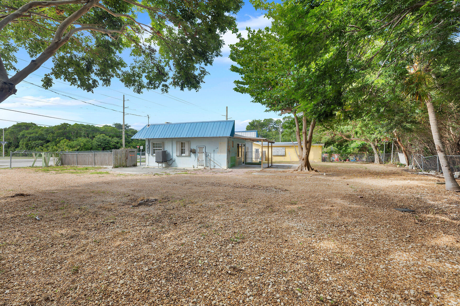 104980 Overseas Highway Property Photo 5