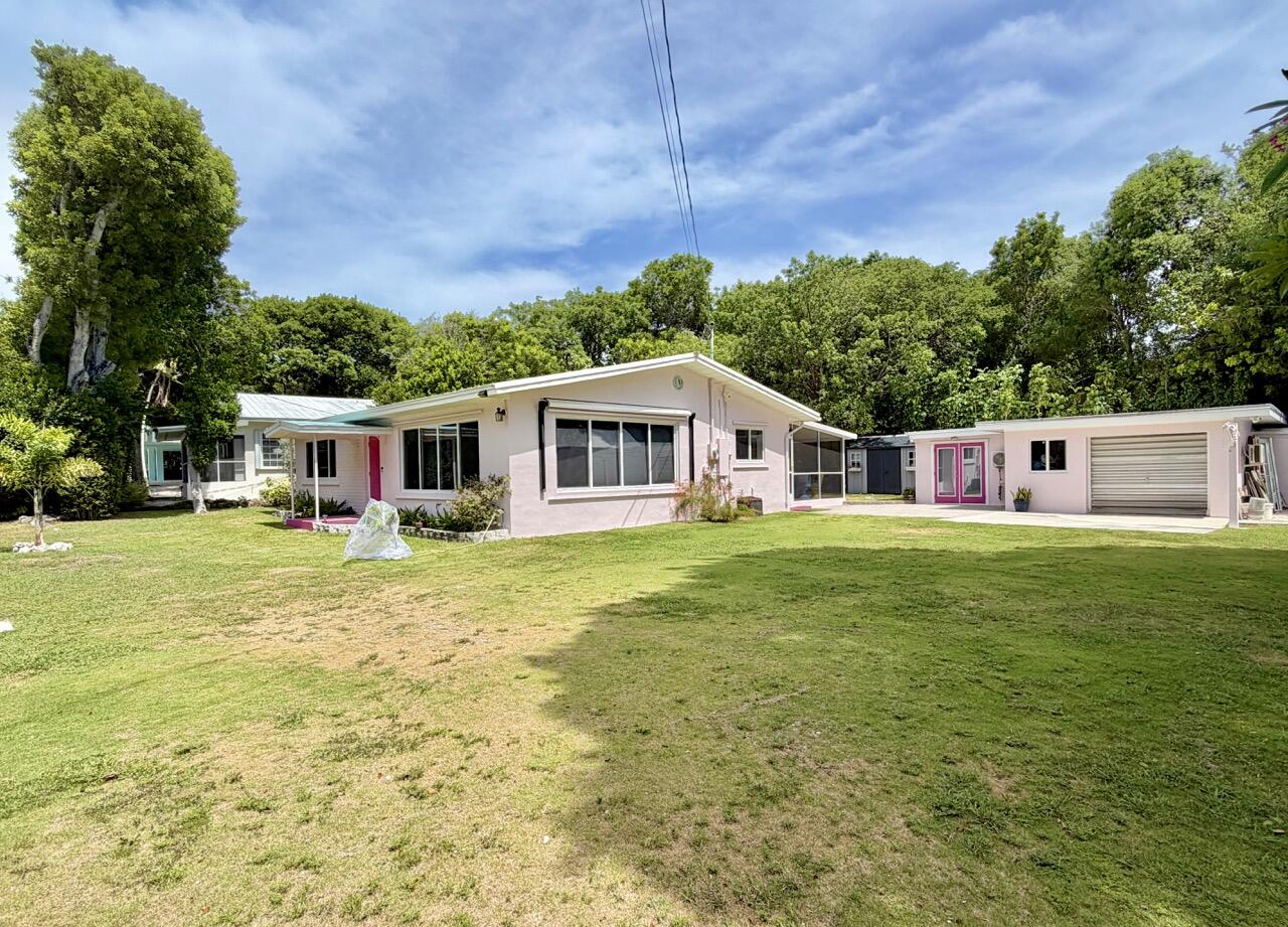 149 N Bay Harbor Drive Property Photo 1