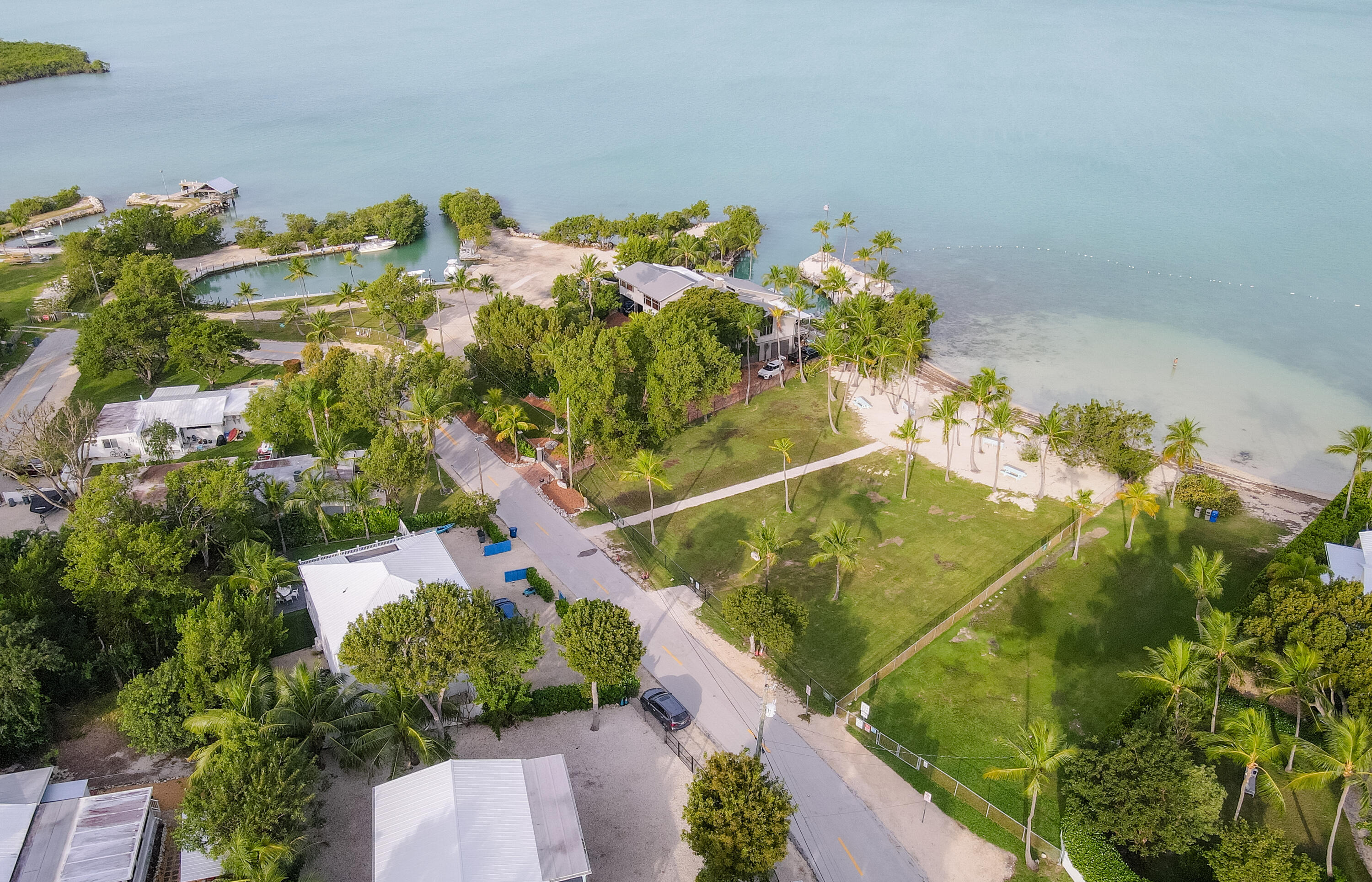 149 N Bay Harbor Drive Property Photo 4