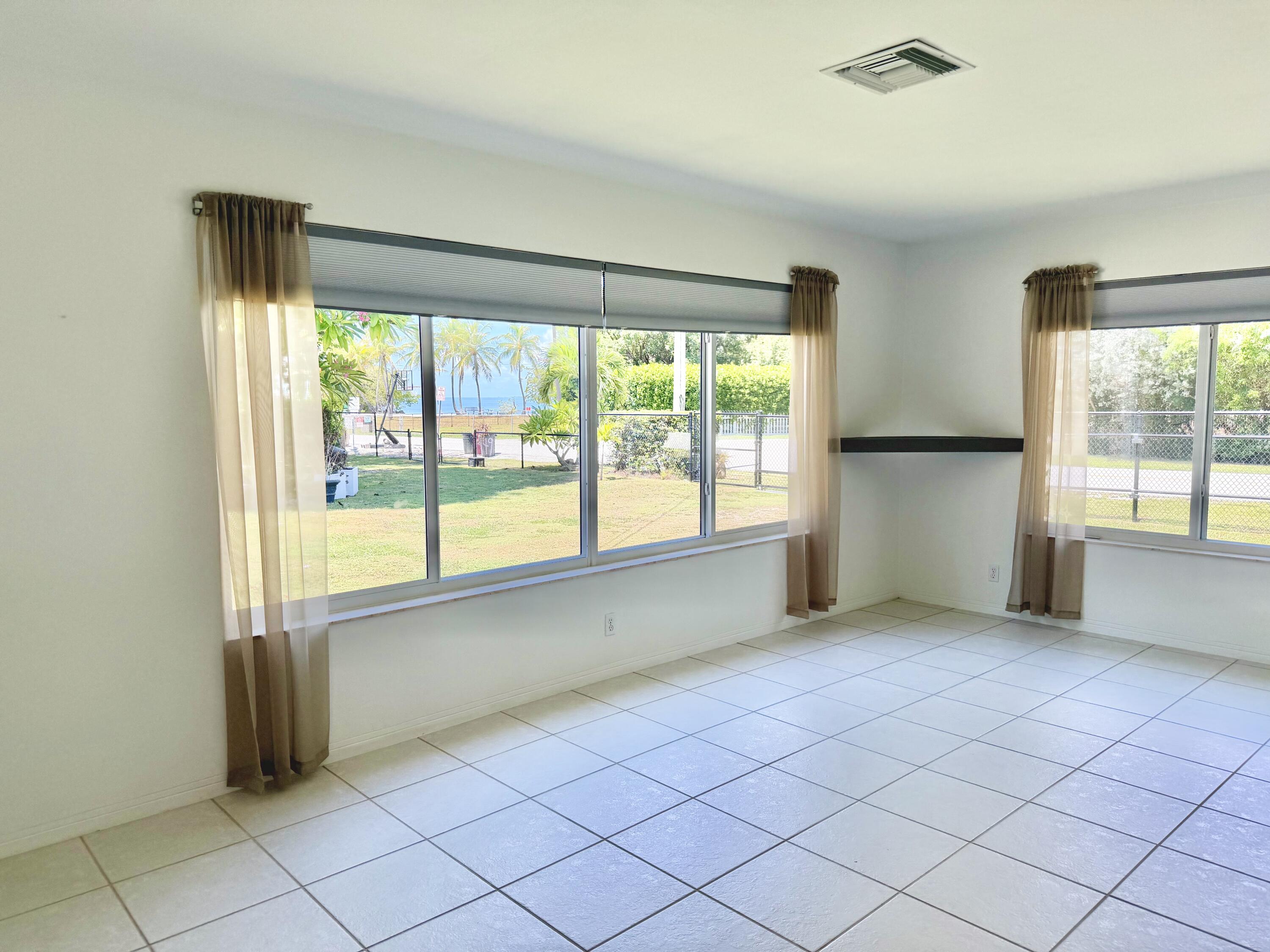 149 N Bay Harbor Drive Property Photo 13