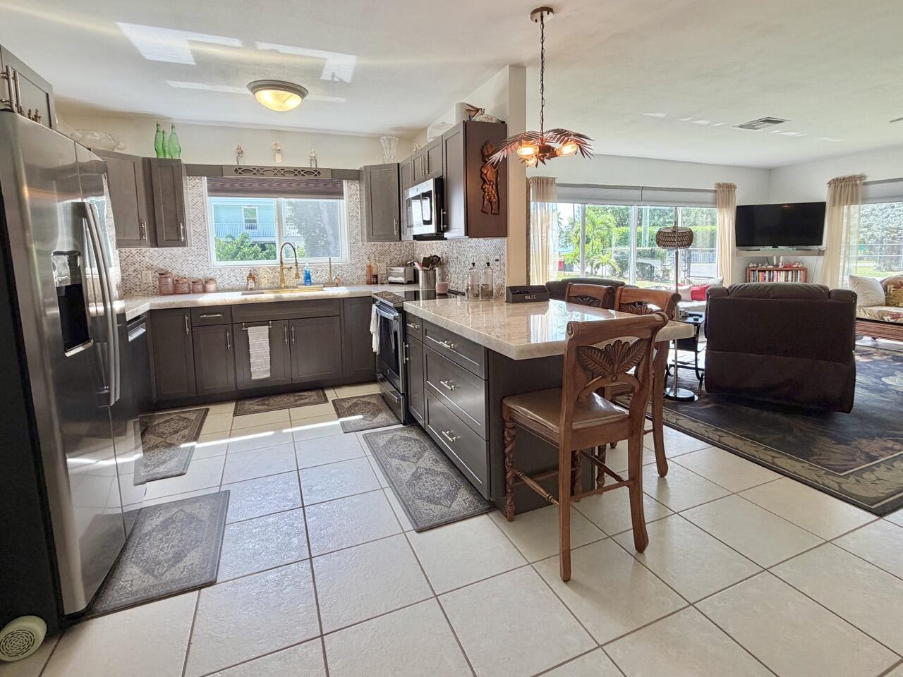 149 N Bay Harbor Drive Property Photo 25