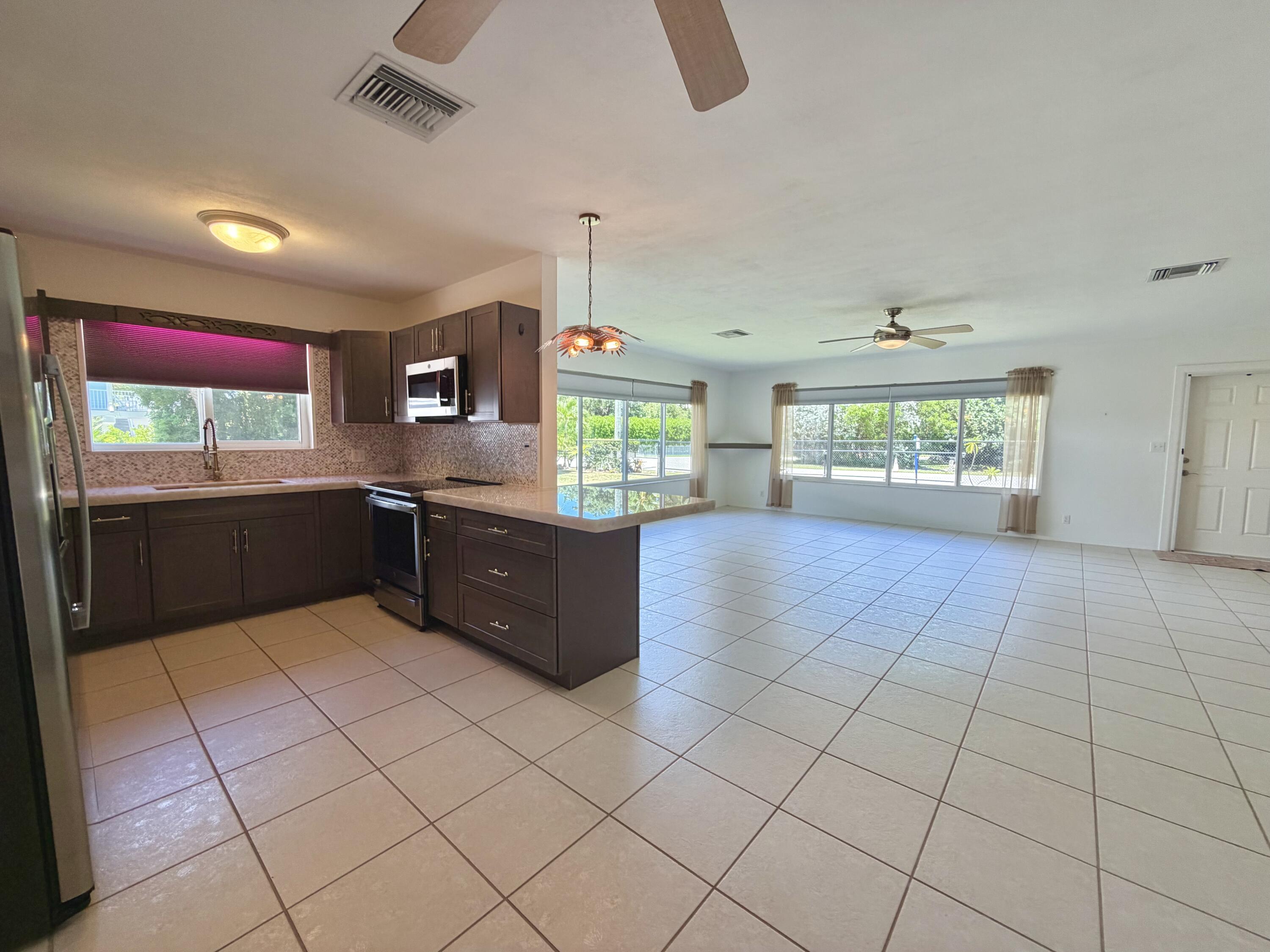 149 N Bay Harbor Drive Property Photo 33